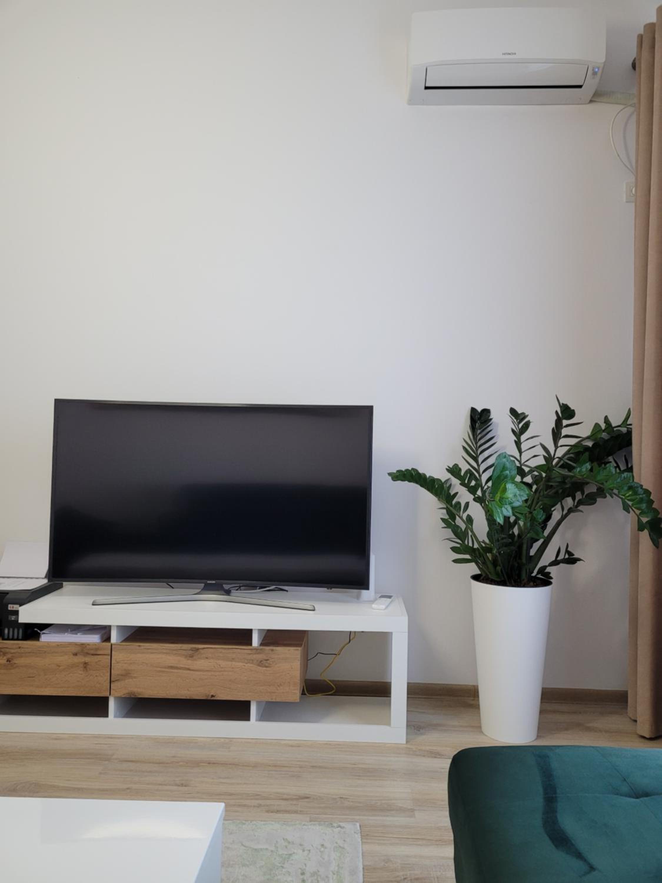 MYONNA Style Bucharest view 3