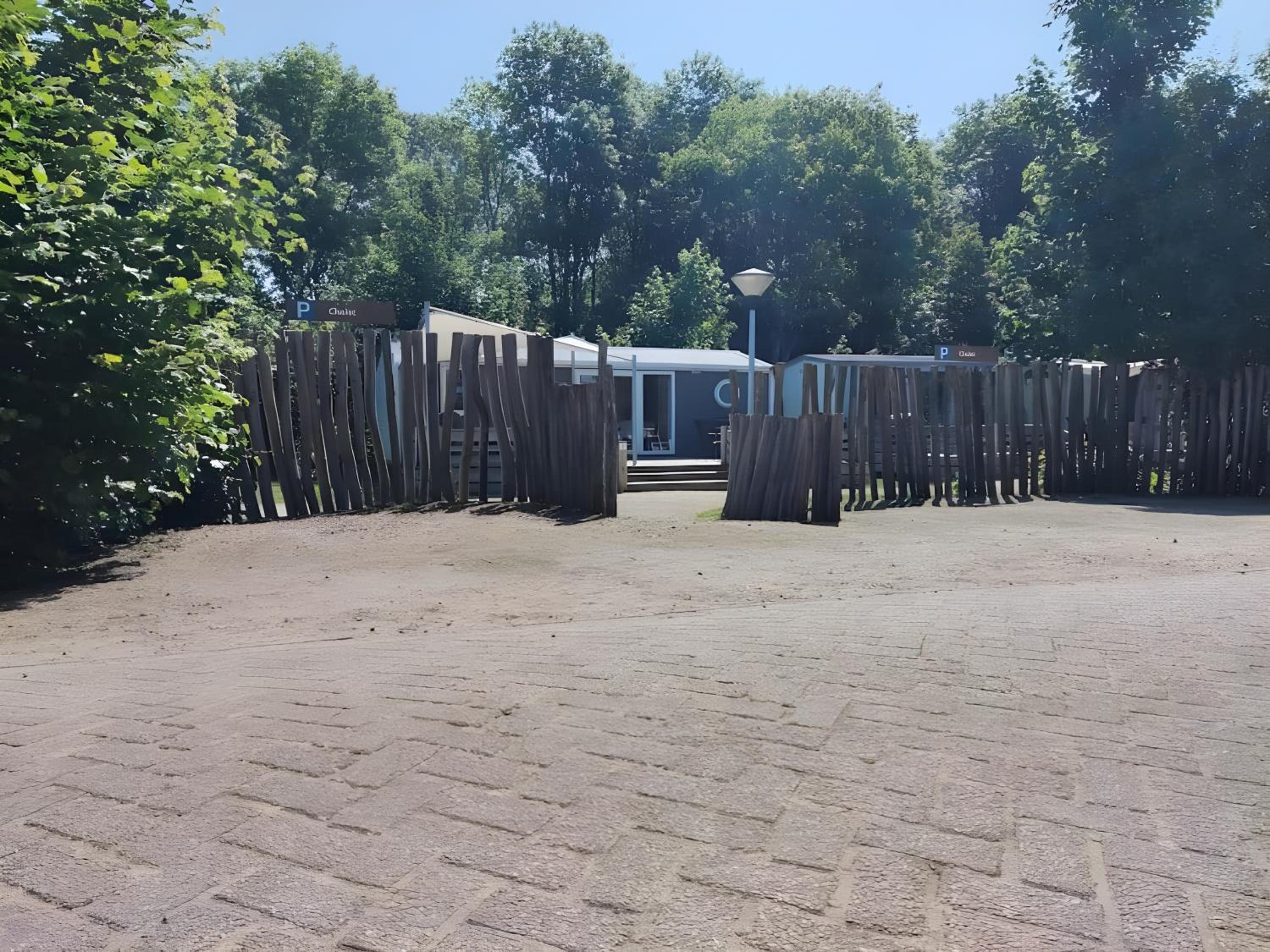 Cozy Tiny SolHouse 6 - Near Groningen - Location 5 Stars