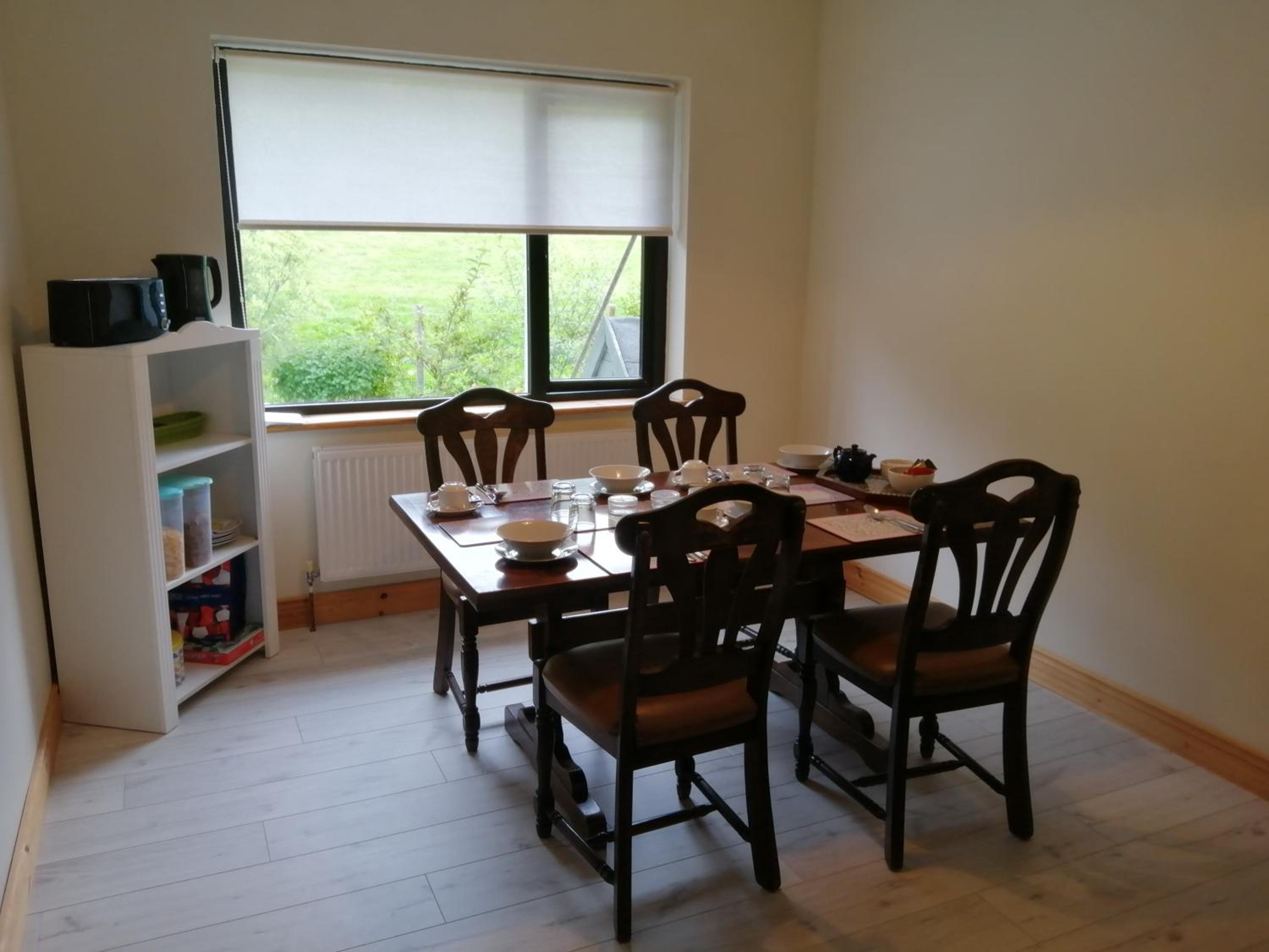 Great Lawn B&B -16km from town centre