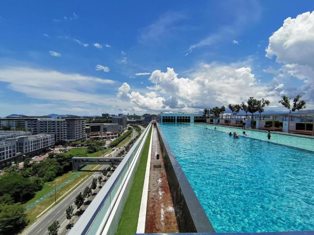 Ber-Santai at Sutera Avenue photo 7