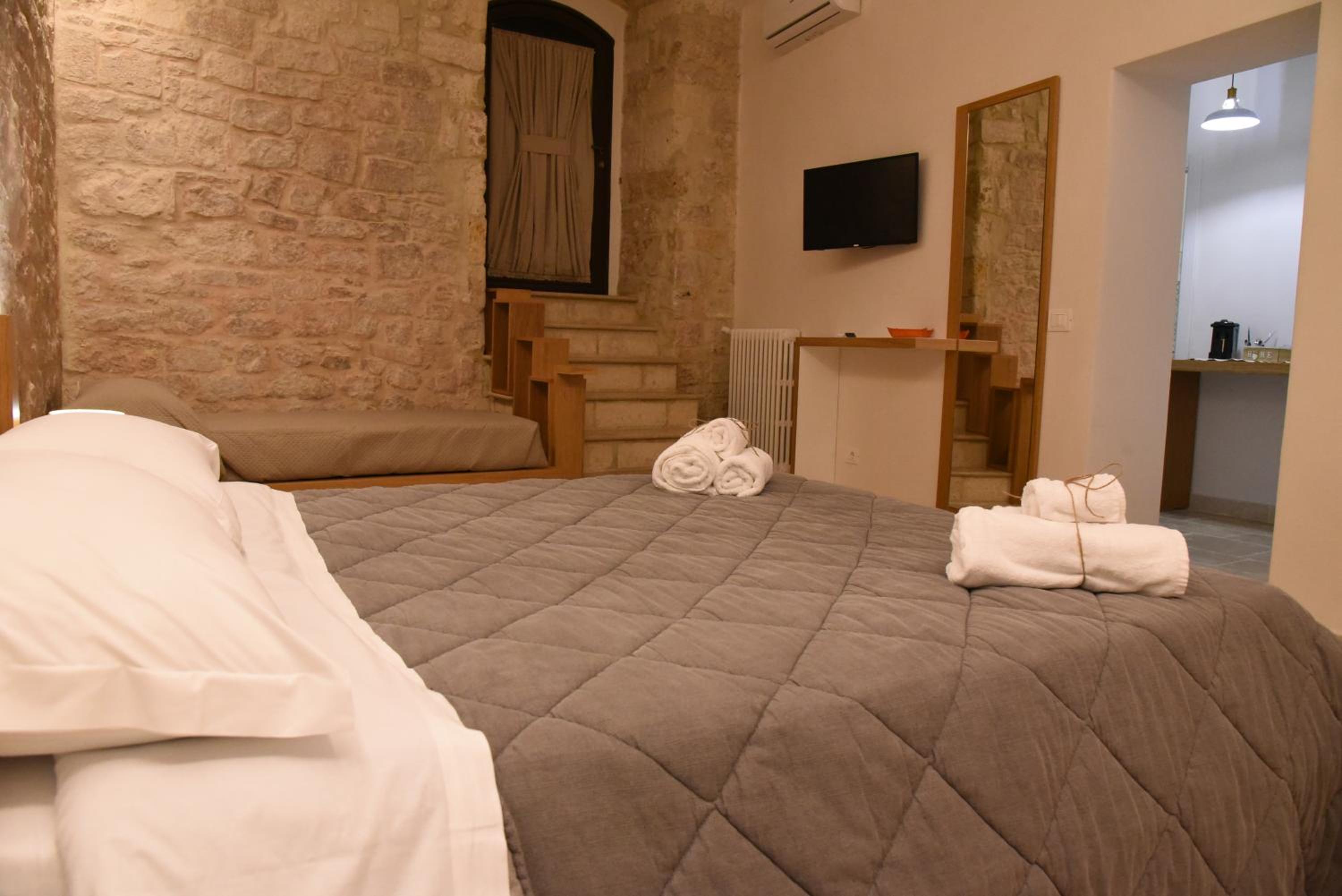 Altemura Suites