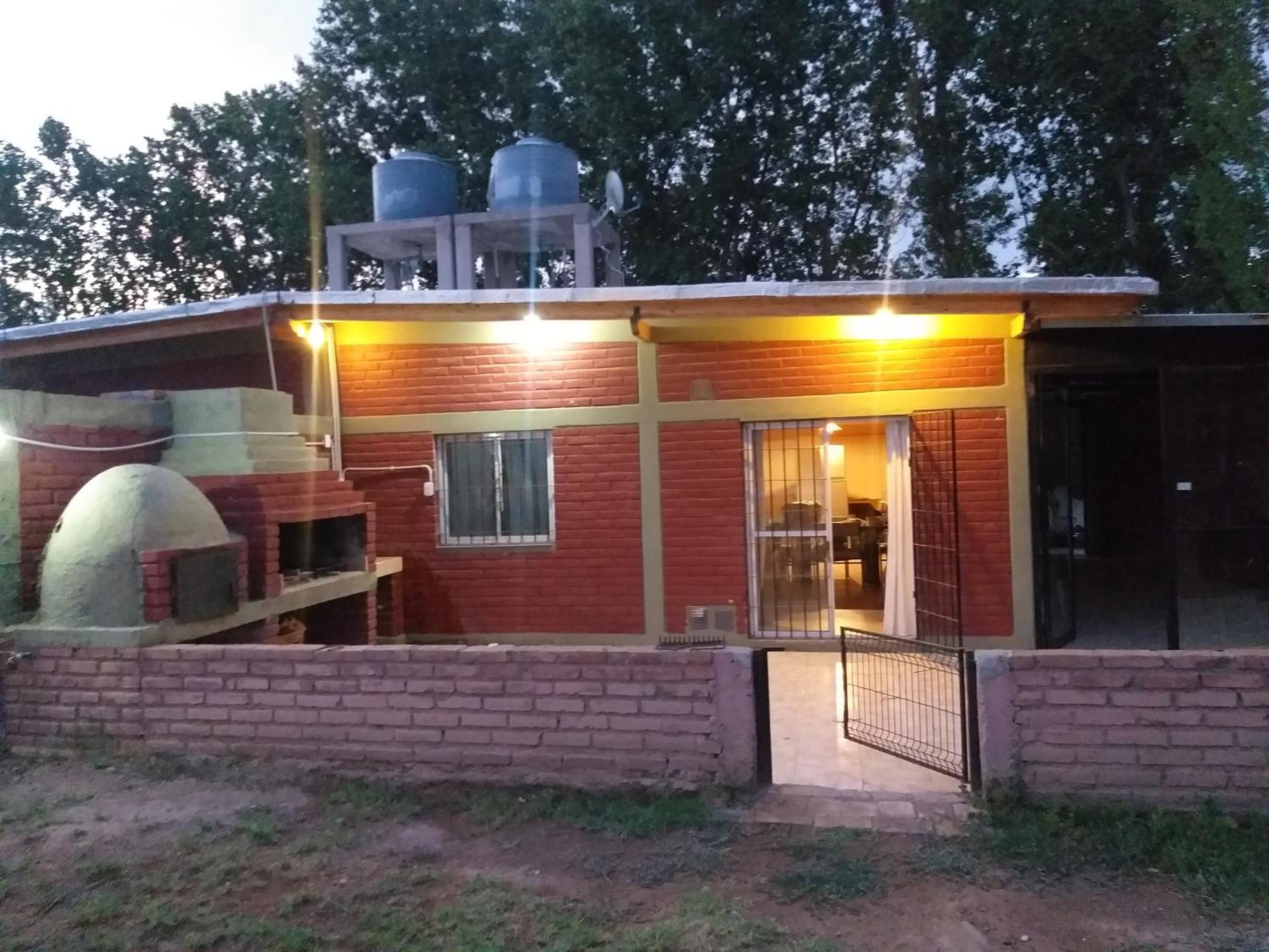 Casa con pileta Pedriel I