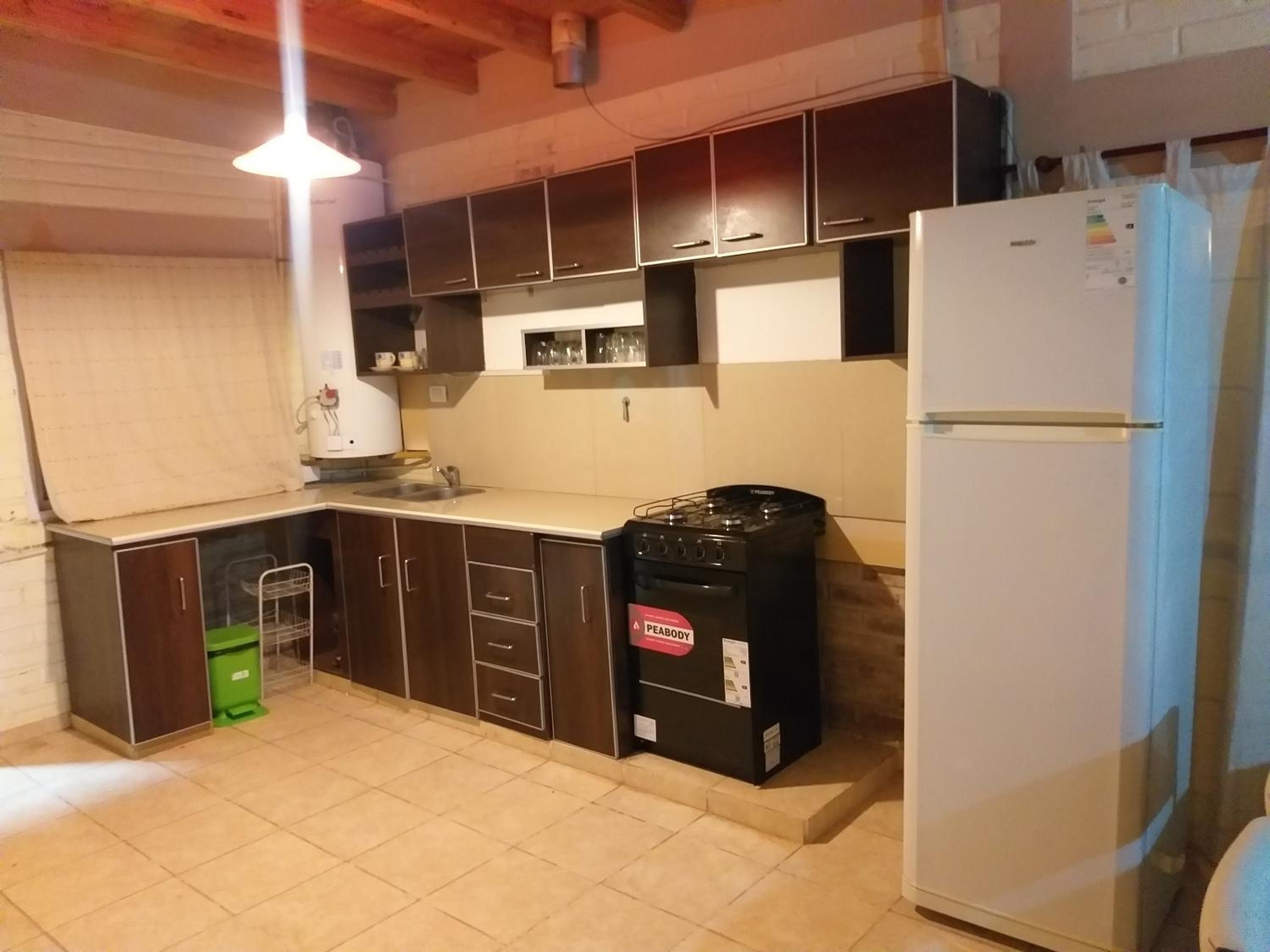 Casa con pileta Pedriel I