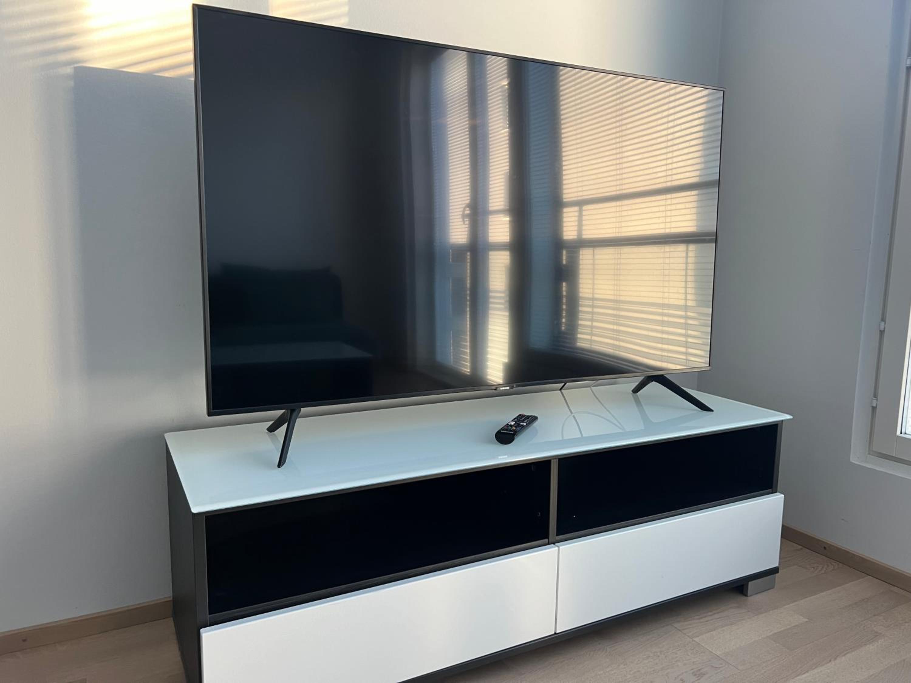 Simple studio for two in Turku Center view 3