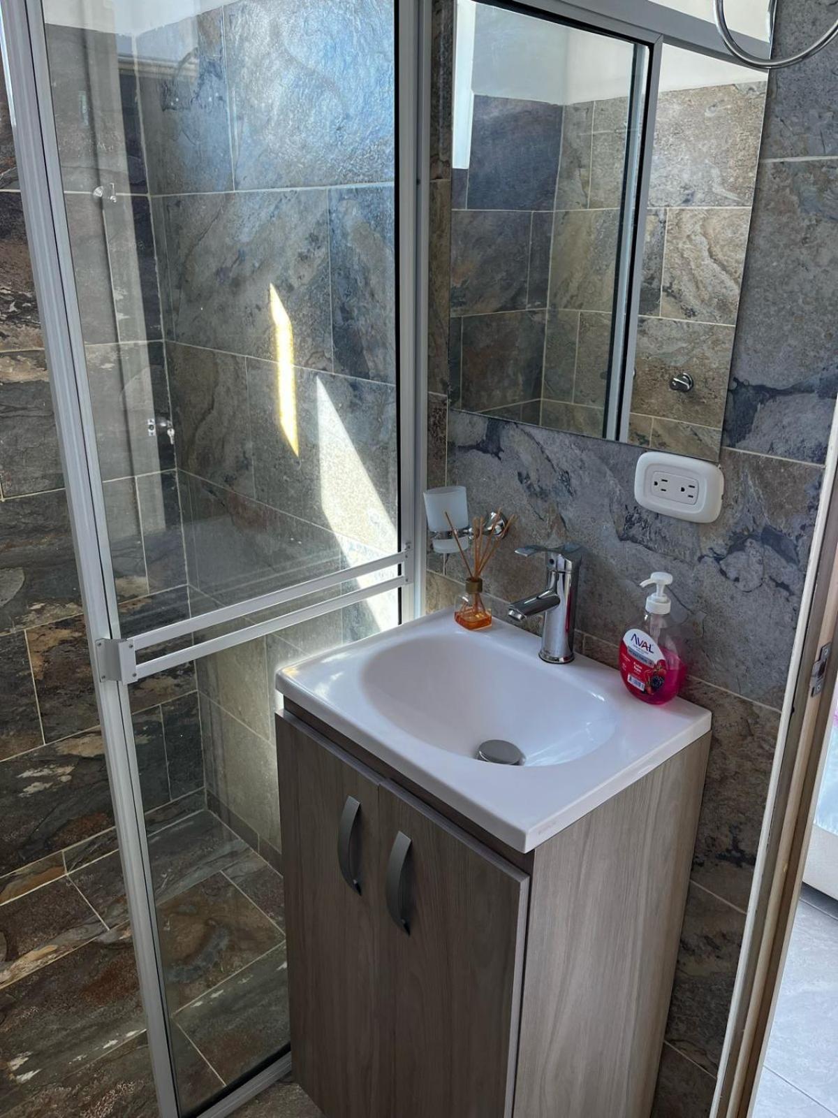 Apartamento moderno con balcón - Pitalito Huila