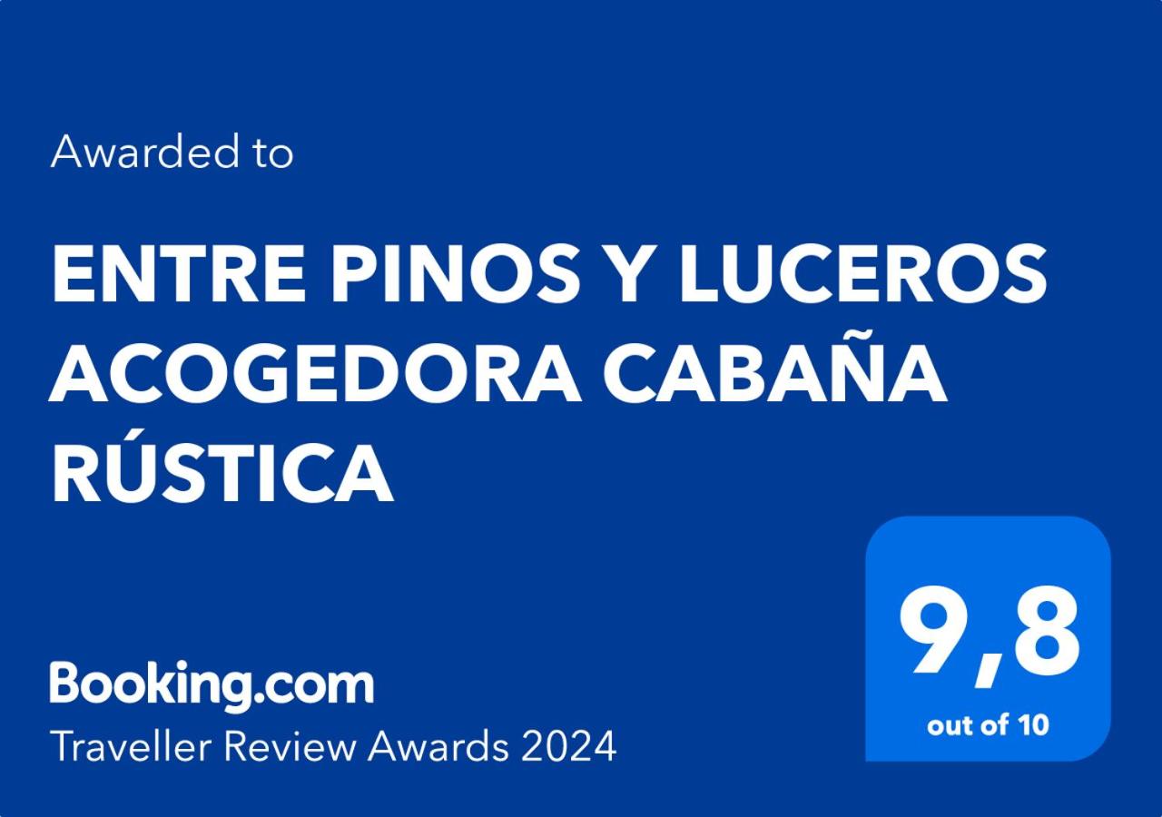 ENTRE PINOS Y LUCEROS ACOGEDORA CABAÑA RÚSTICA