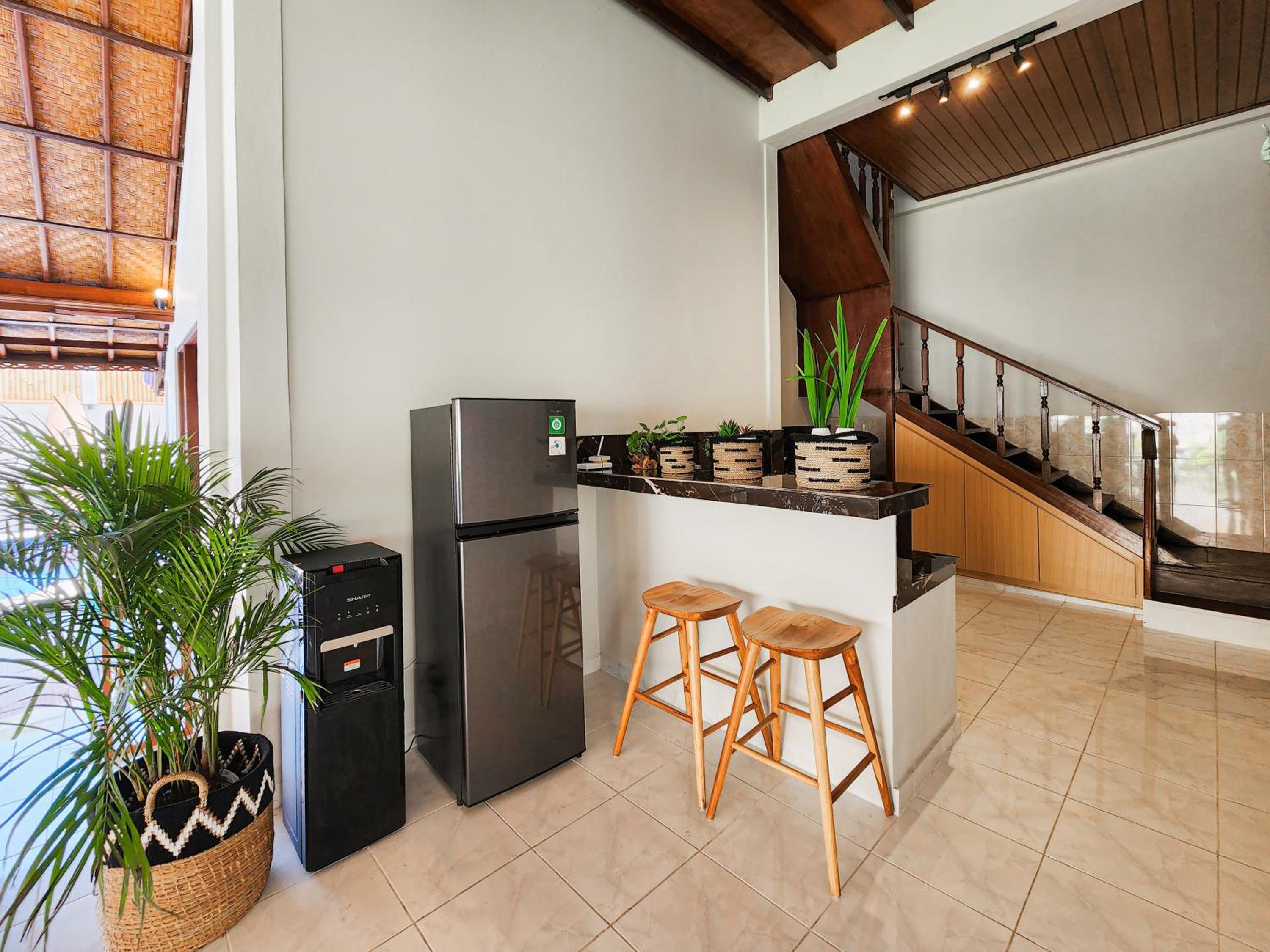Inyoni Toucan Villa - 3BR Private Center Seminyak view 2