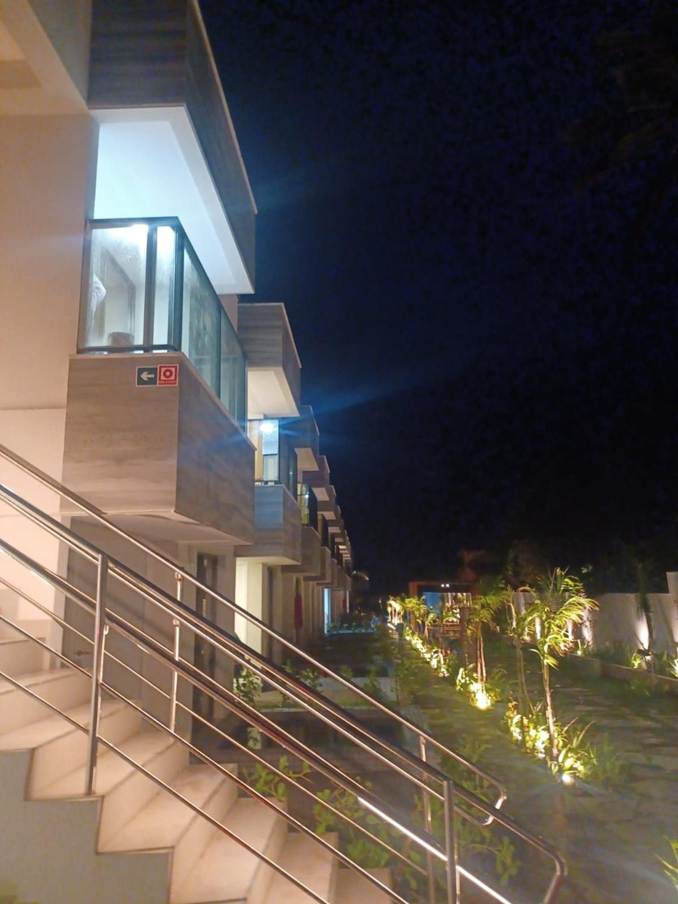 2 Suítes+ar cond+SPA Jacuzzi+Churrasqueira (Em 6X)