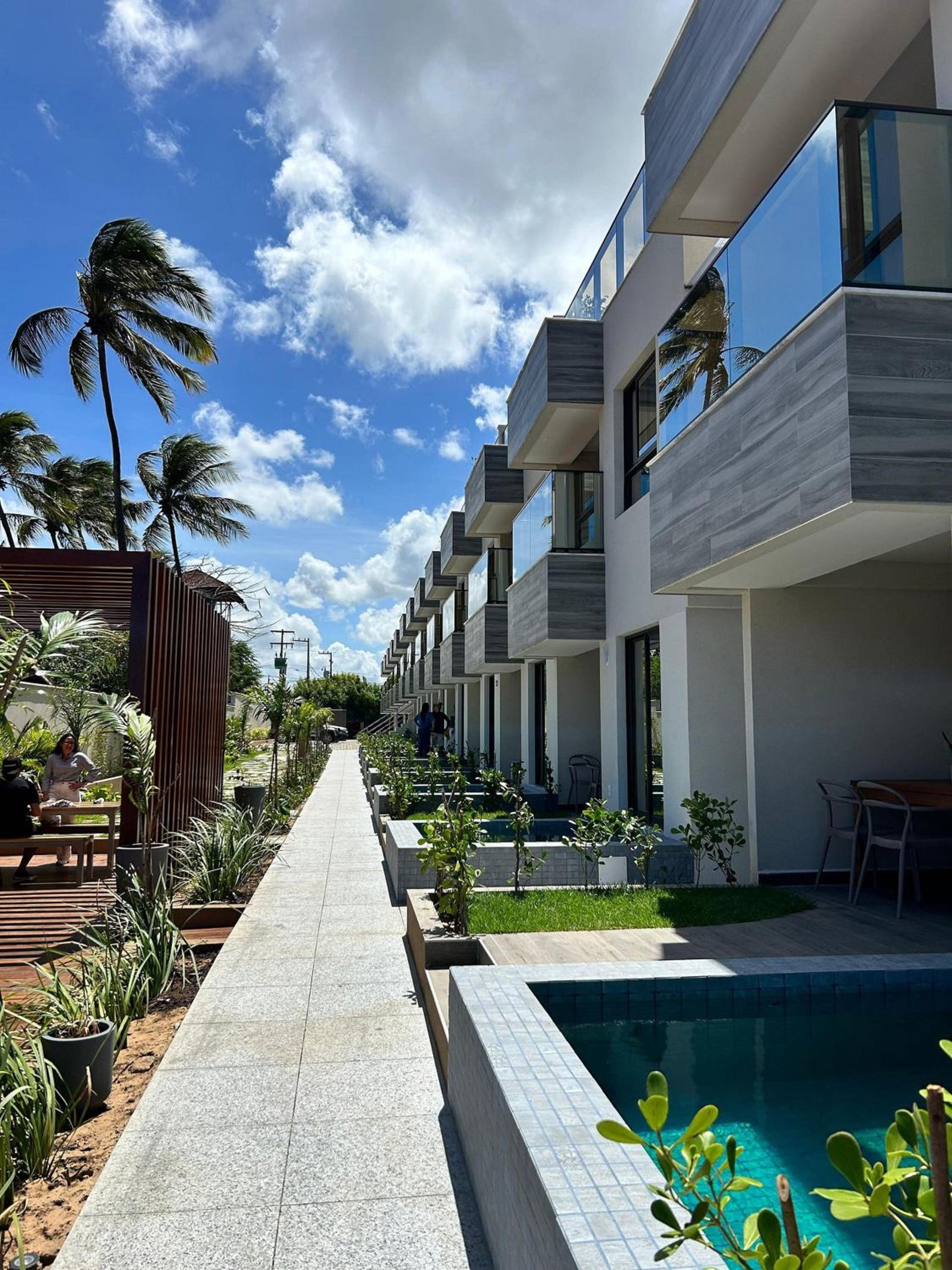 2 Suítes+ar cond+SPA Jacuzzi+Churrasqueira (Em 6X)