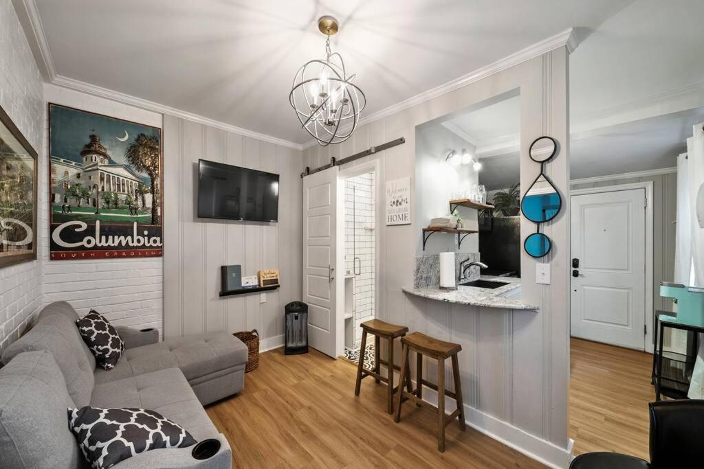 Bungalow in the Heart of Heathwood view 2
