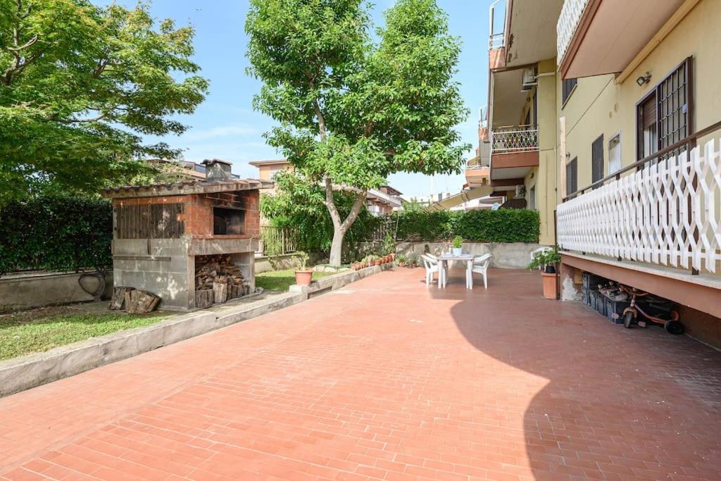 Appartamento con Giardino e Forno a legna