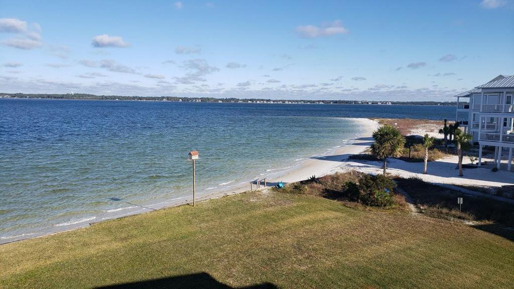 Beach Paradise on the coast of Navarre view 3