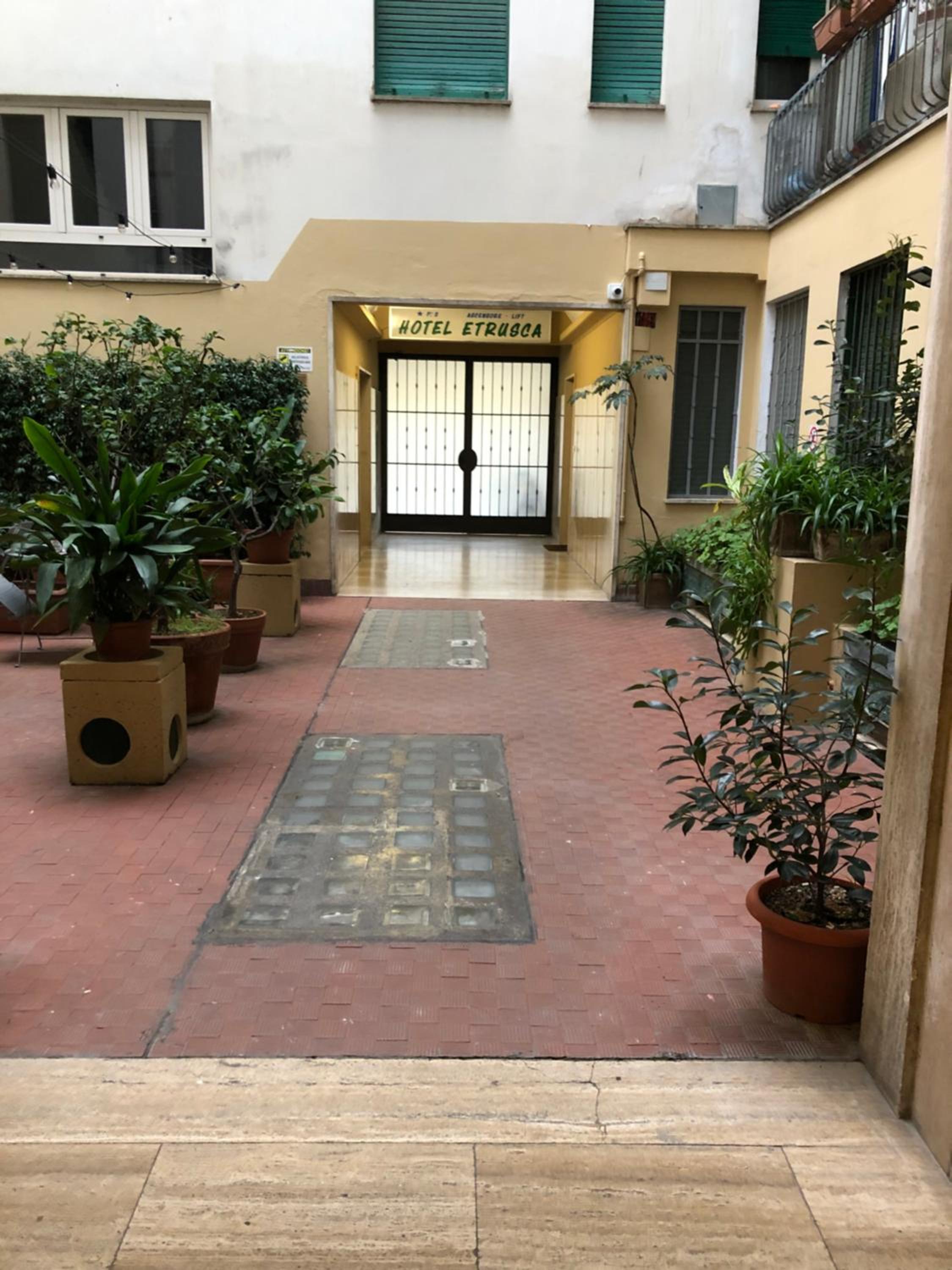 Leonardo luxury apartment