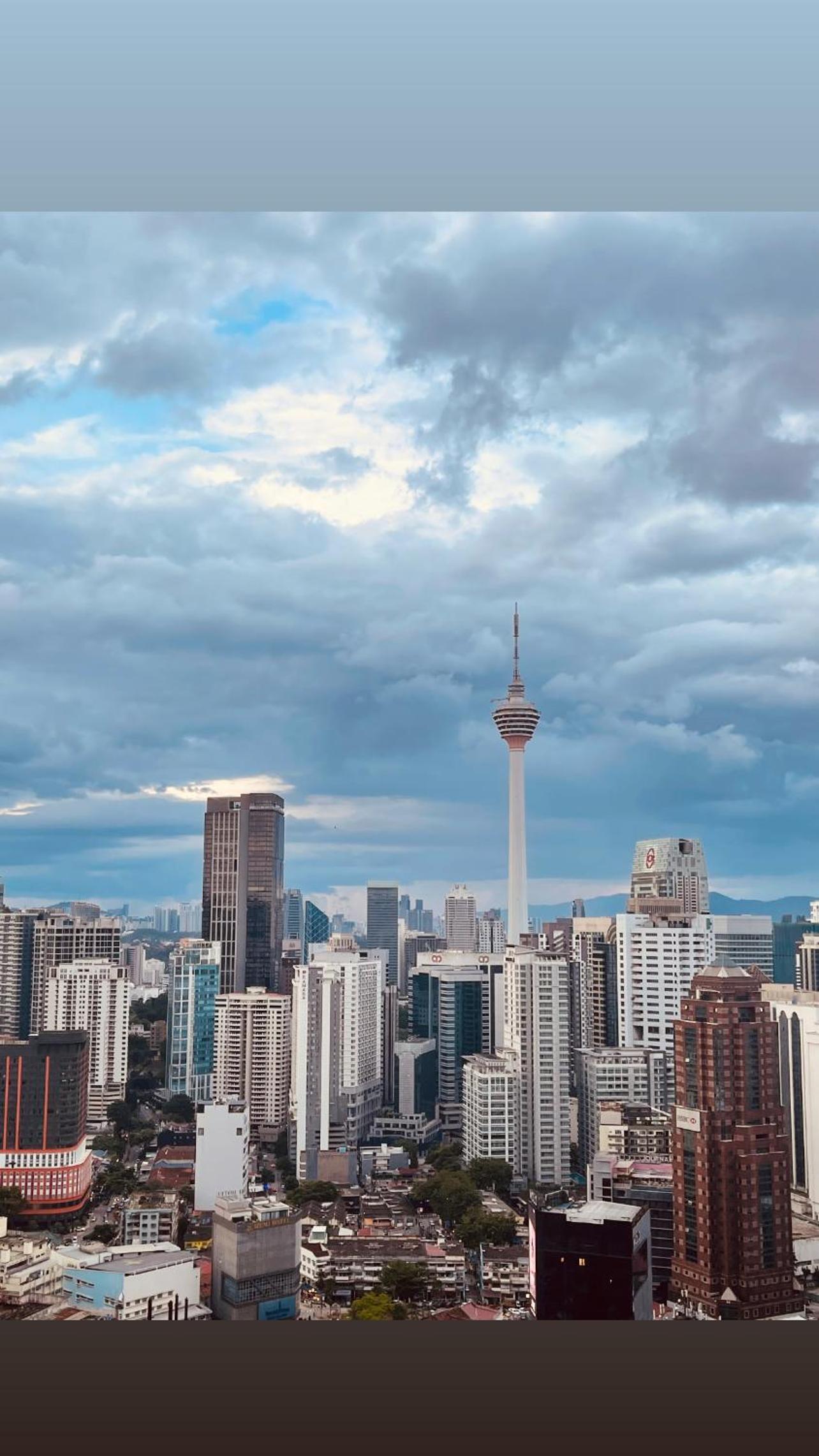 AXON RESIDENCE AT BUKIT BiNTANG KUALA LAMPUR
