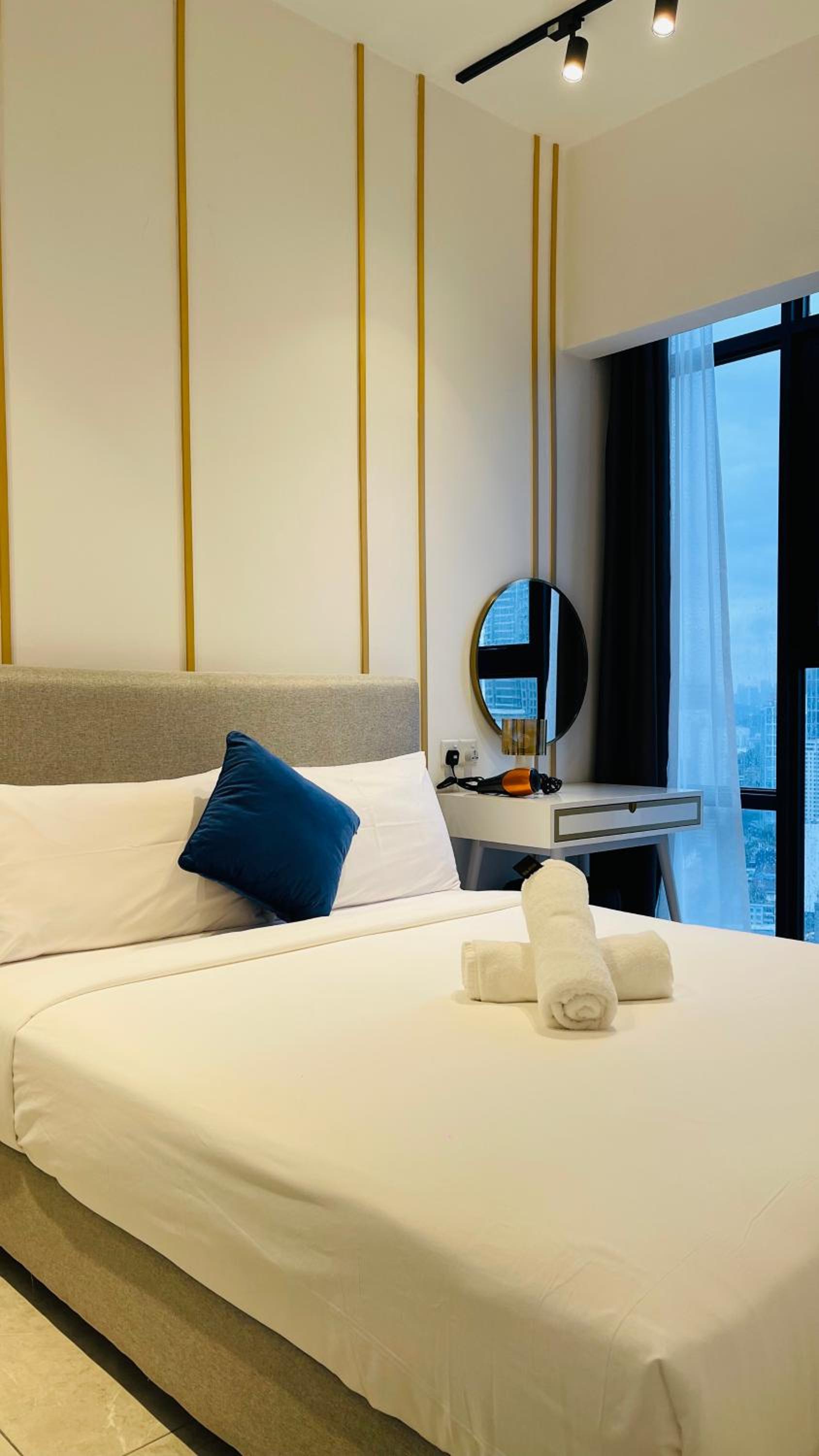 AXON RESIDENCE AT BUKIT BiNTANG KUALA LAMPUR