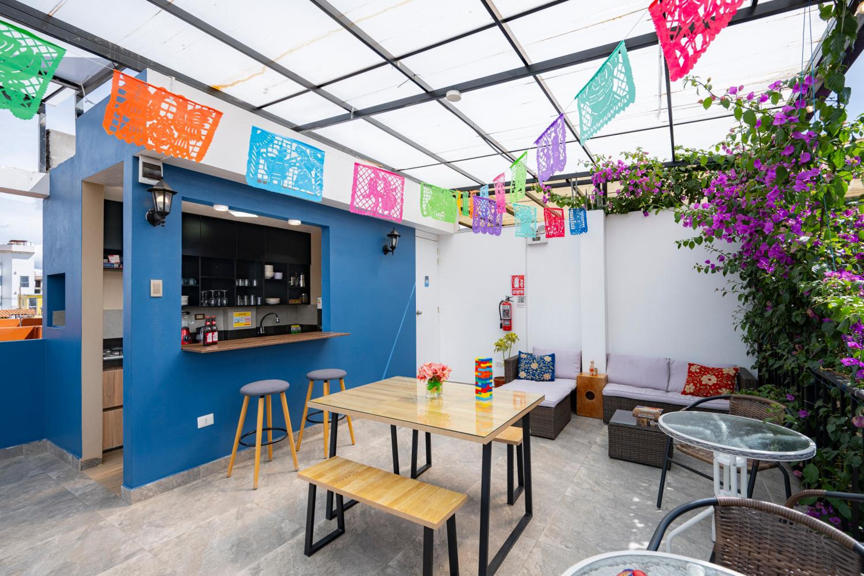 lounge