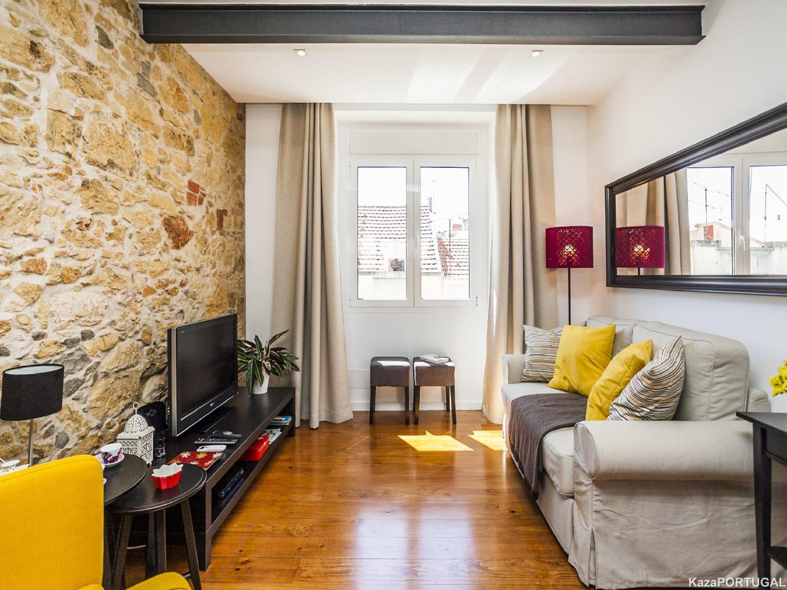 Calado Apartments view 2