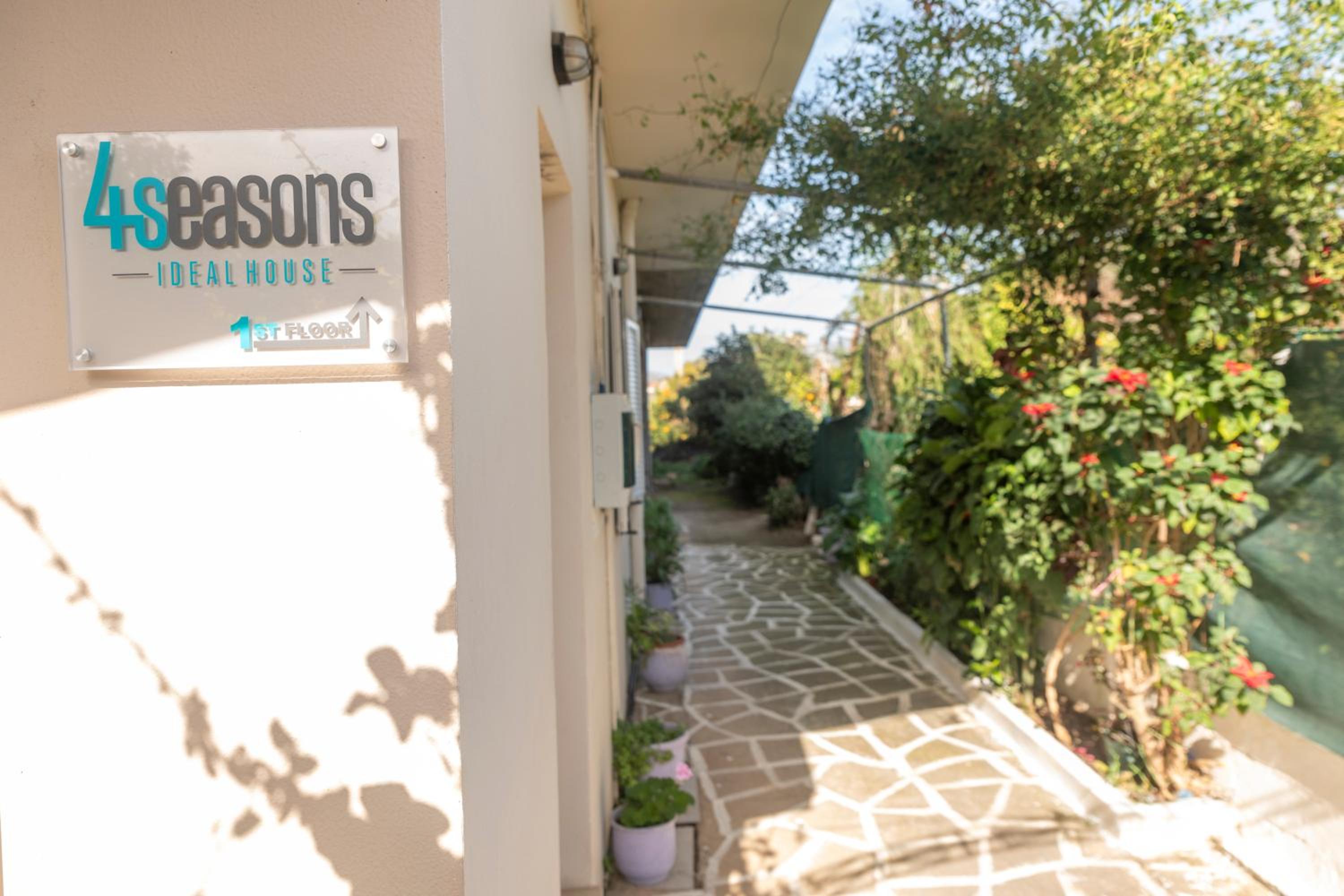 4 Seasons Ideal House view 3