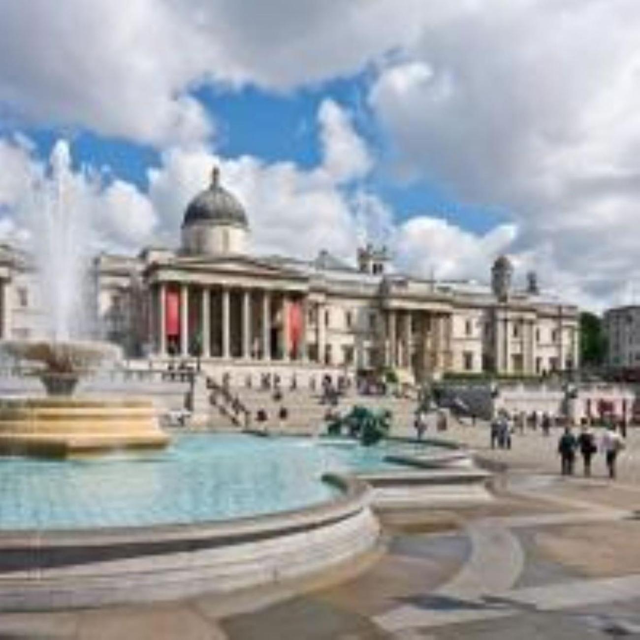 Vibrant 2-Bedroom Flat with Elevator in Marylebone, Close to Hyde Park & Edgware Road