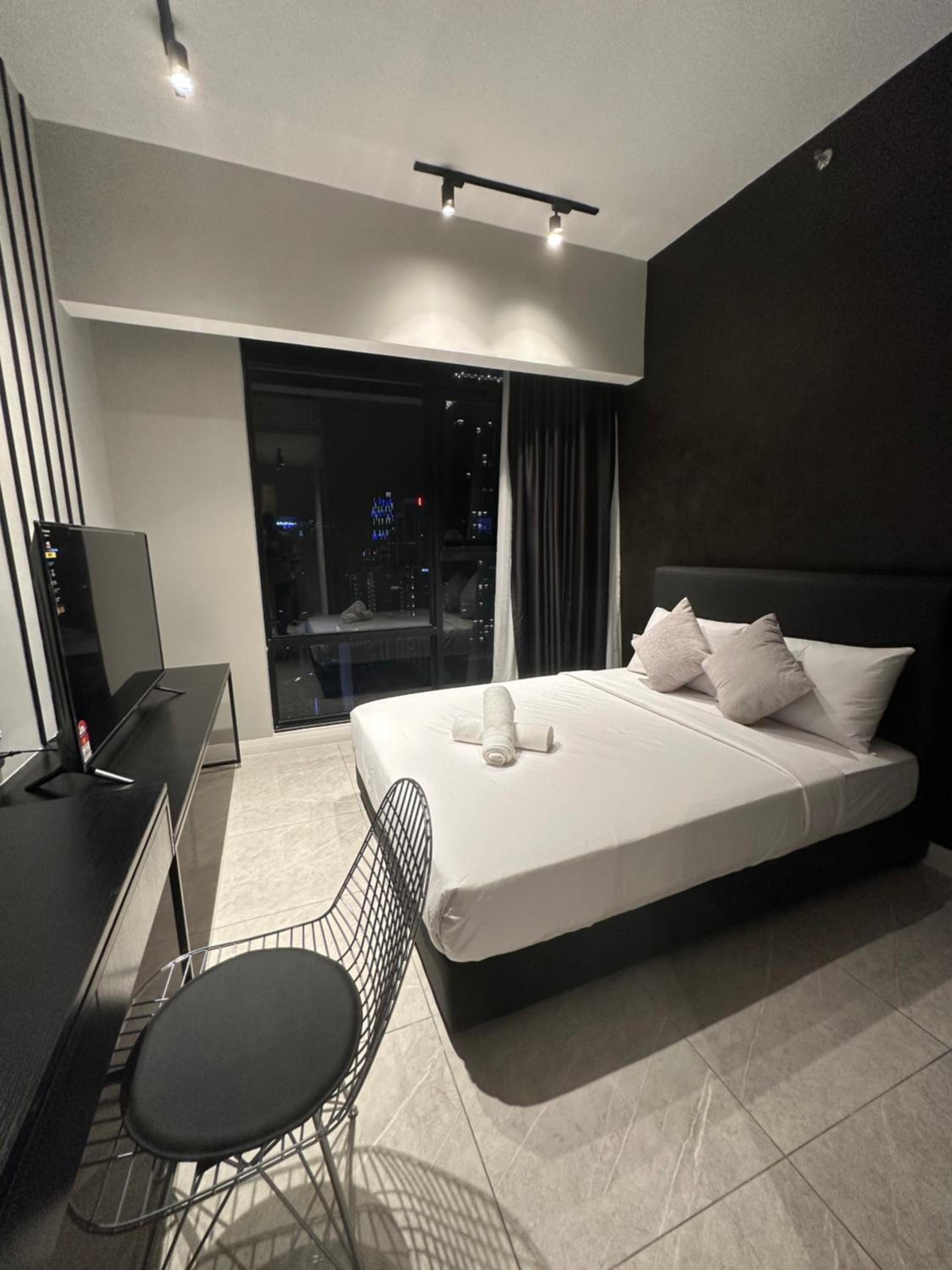 AXON RESIDENCE AT BUKIT BiNTANG KUALA LAMPUR