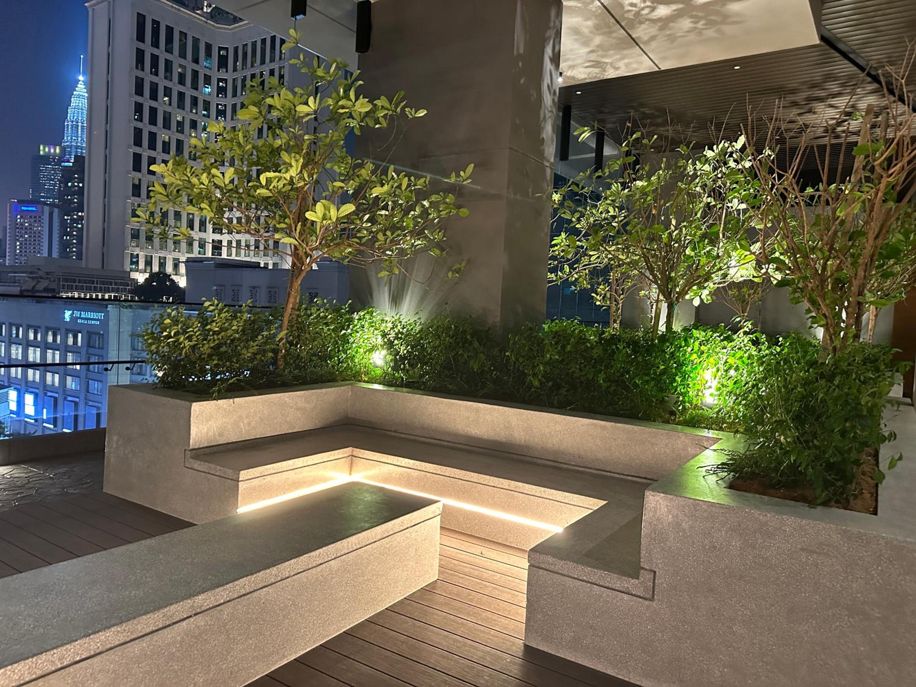 AXON RESIDENCE AT BUKIT BiNTANG KUALA LAMPUR