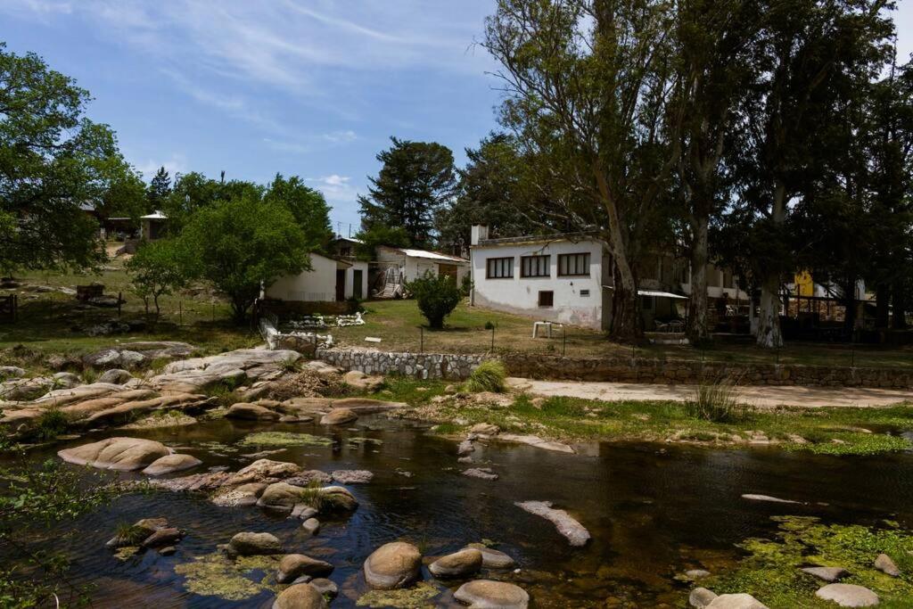 Alojamiento frente al Arroyo Cristal