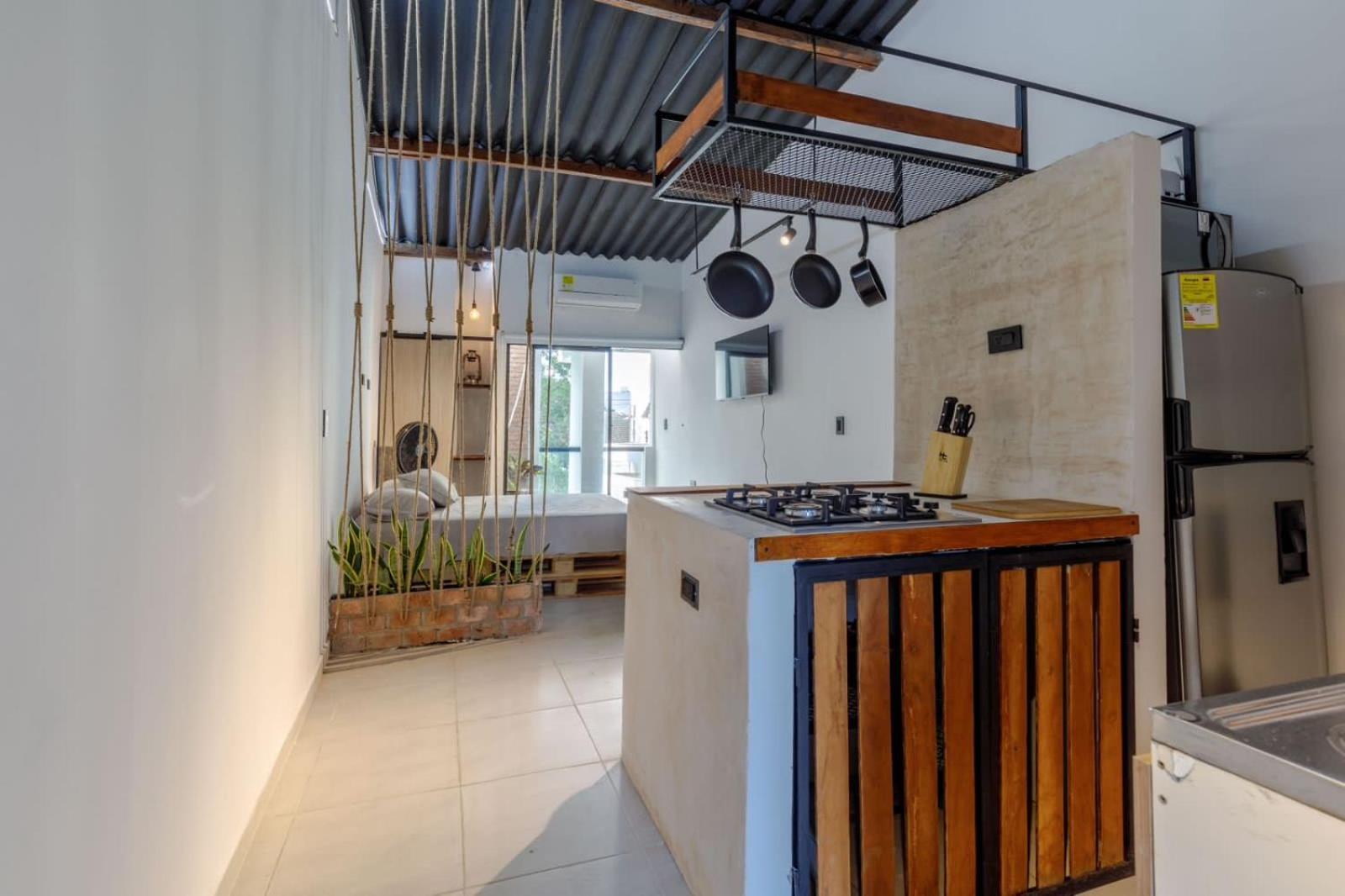 Apartamento rústico industrial , enfrente de hotel prado