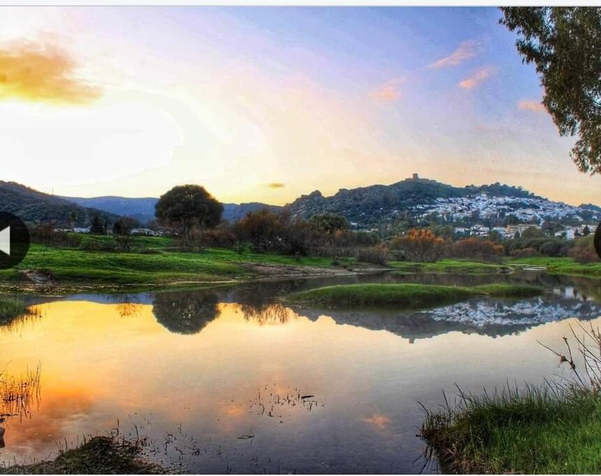 Bonita casa rural con jardín y terraza privado