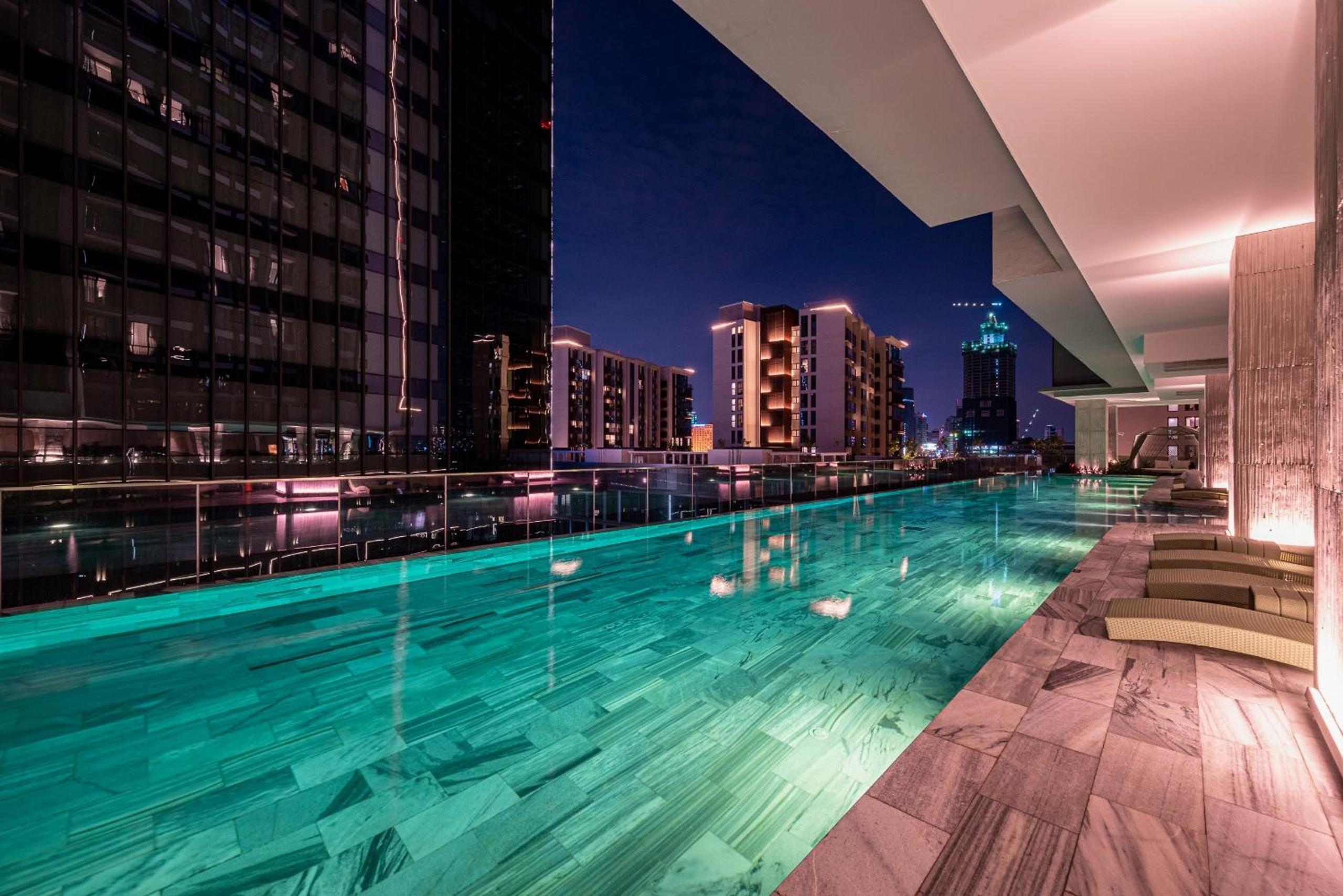 Metropole Saigon Suites