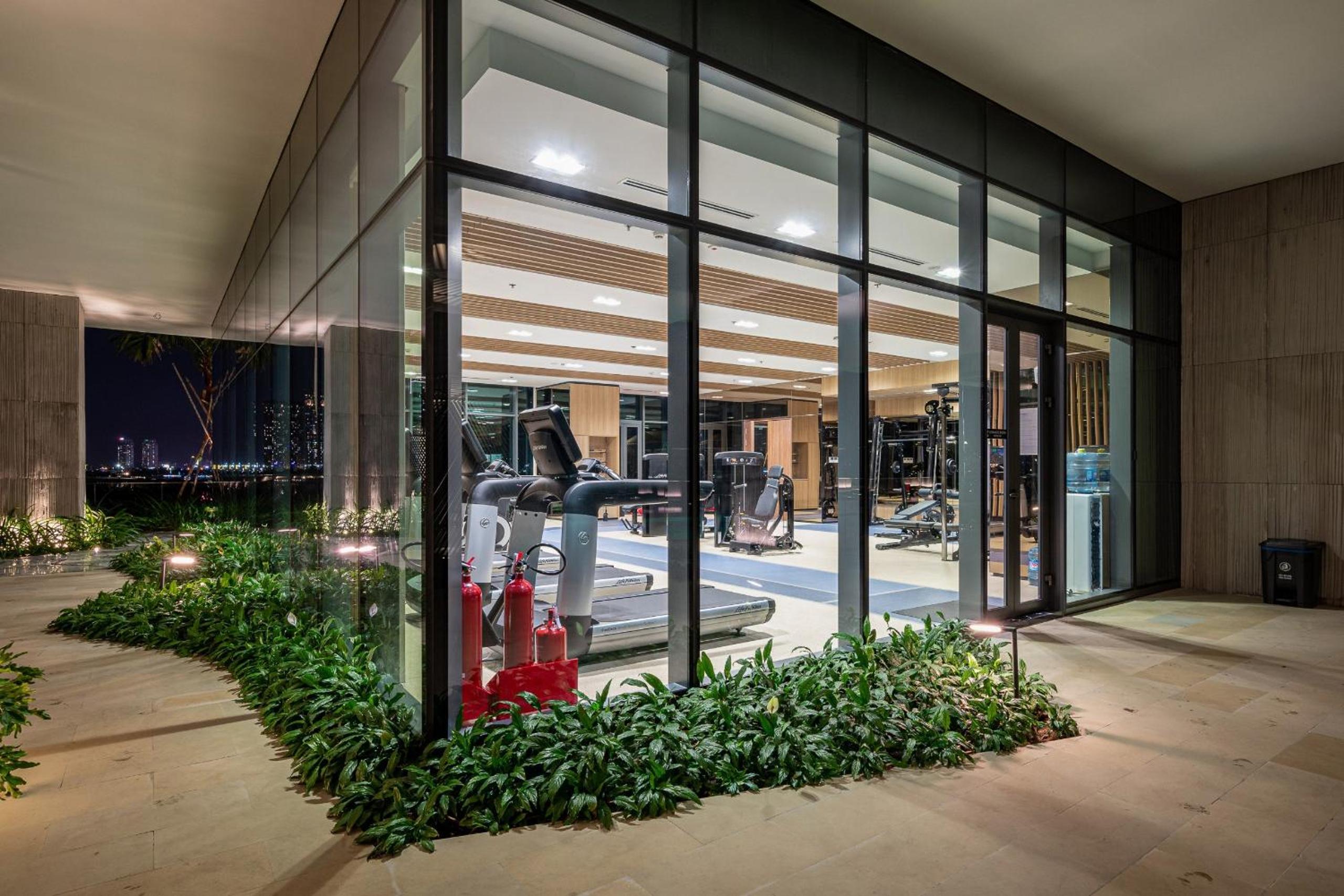 Metropole Saigon Suites