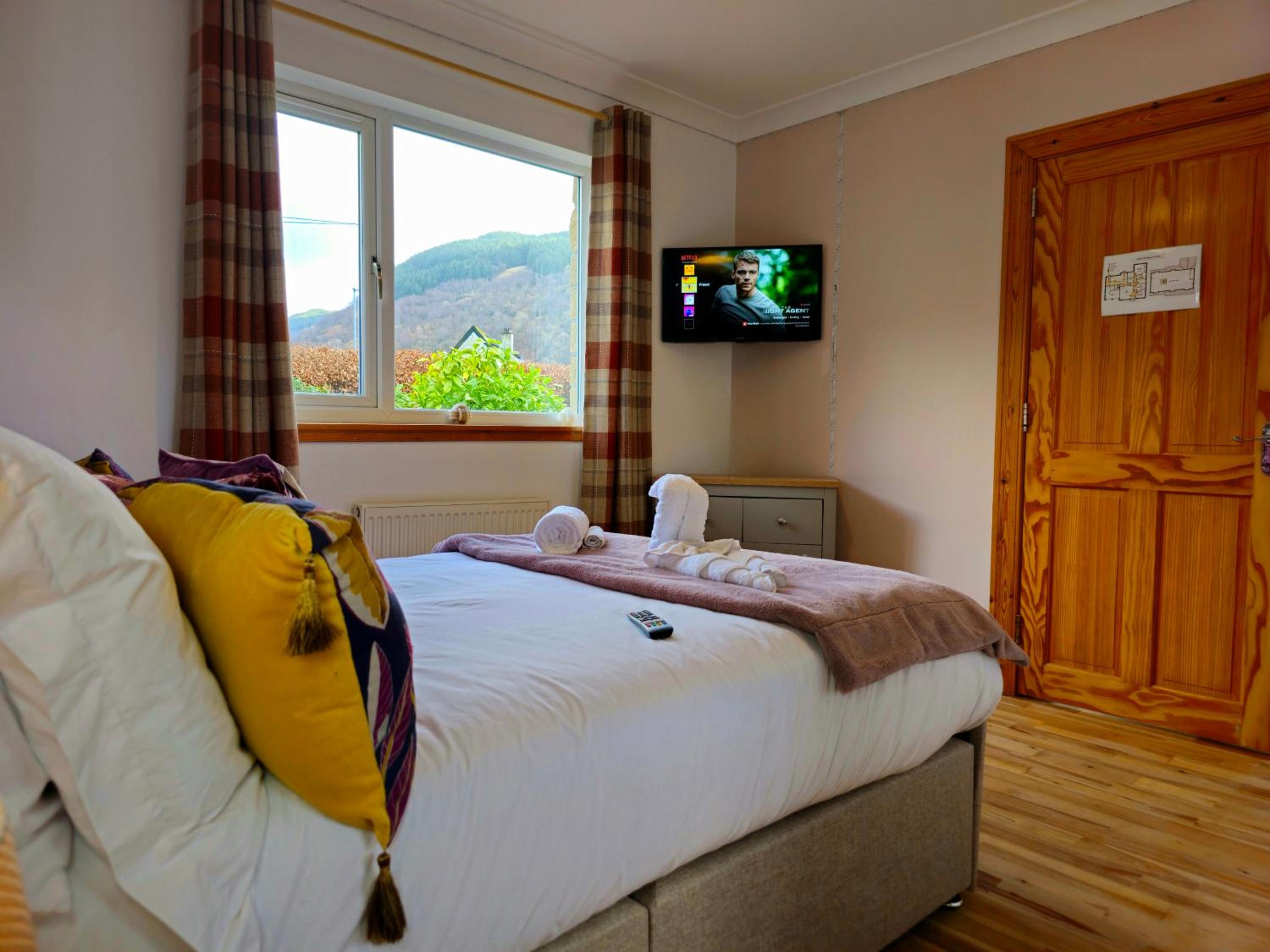 Gleann Fia House view 3