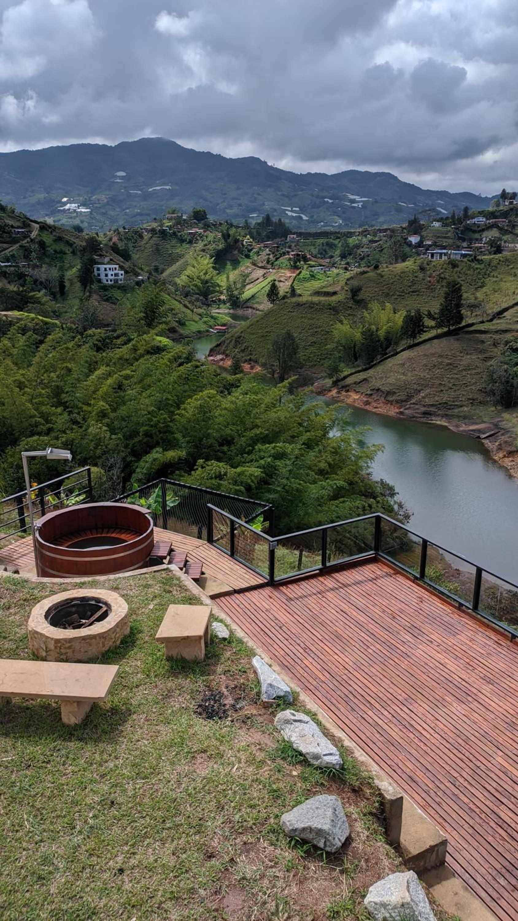 FINCAS GUATAPE