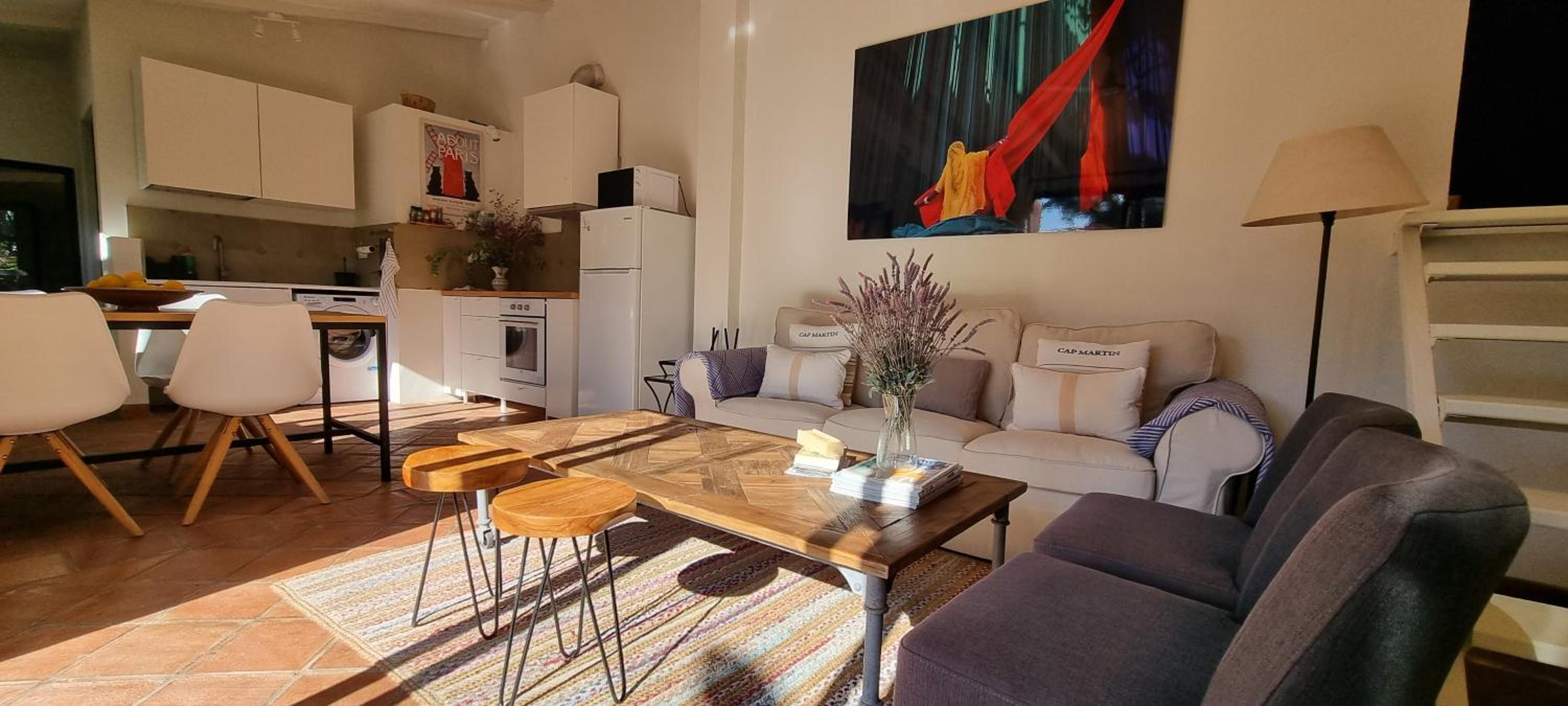 Bonita casa rural con jardín y terraza privado