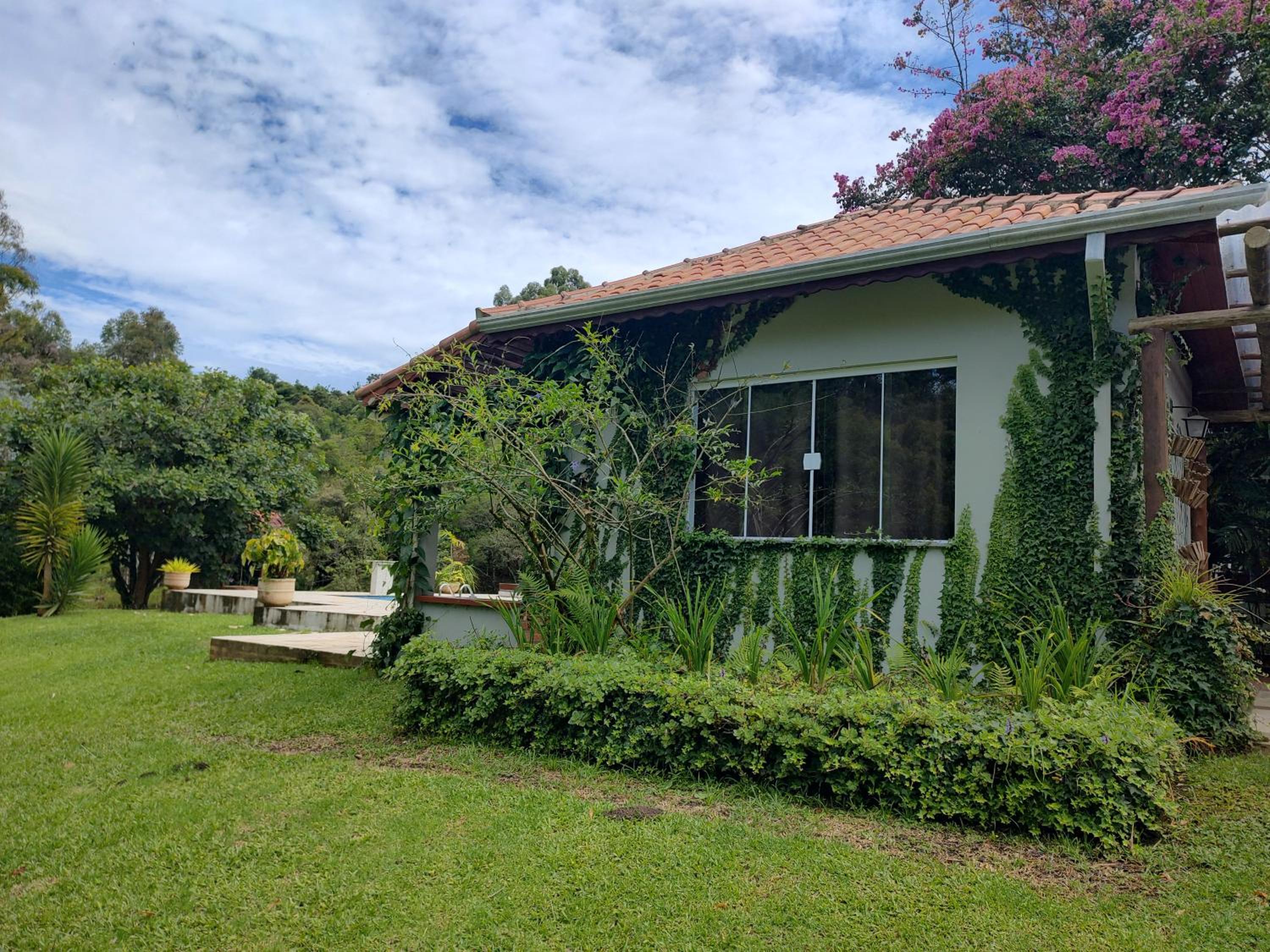 Chales Vinhas da Harmonia l Pousada em Cunha SP