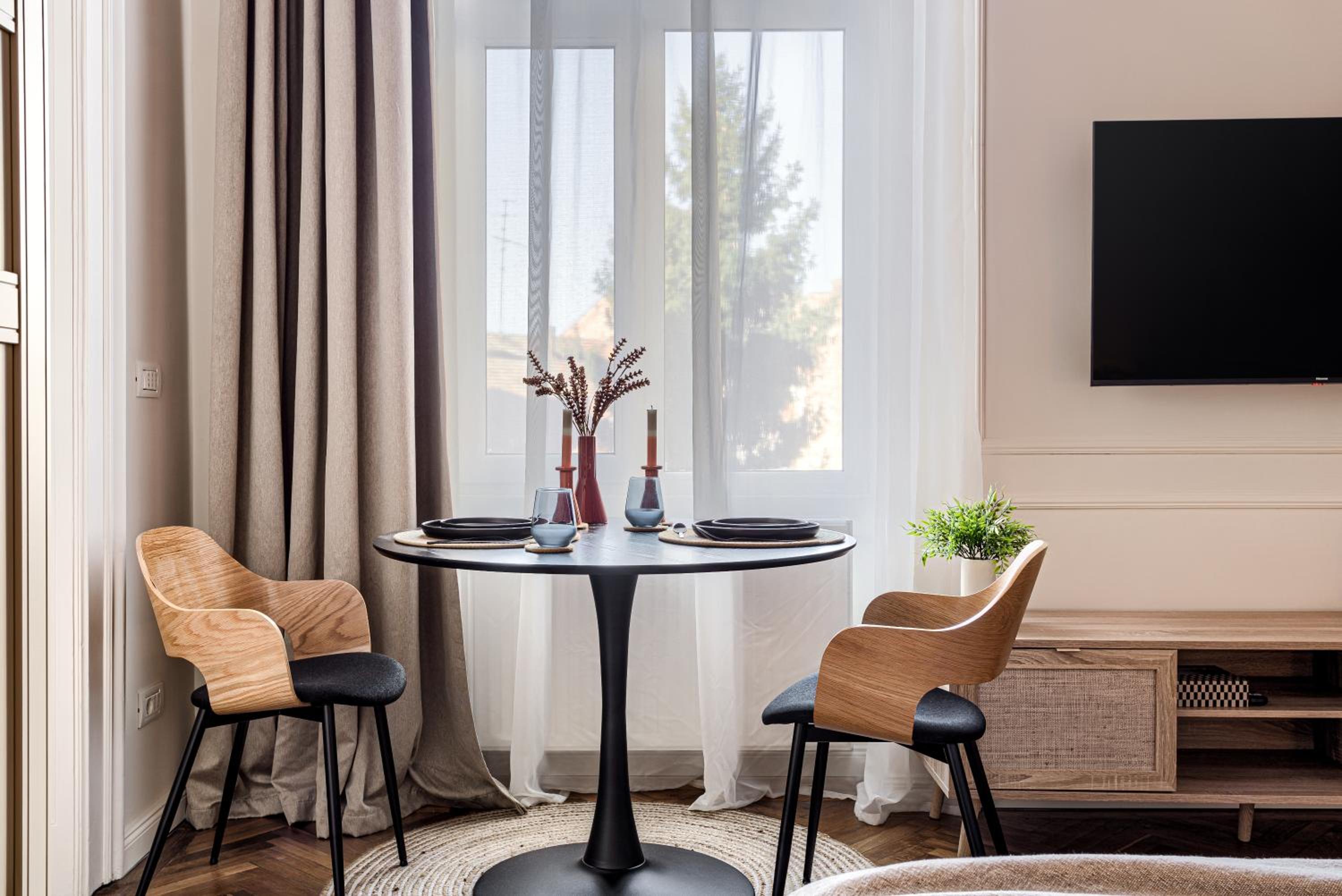City Center Art Apartment view 5