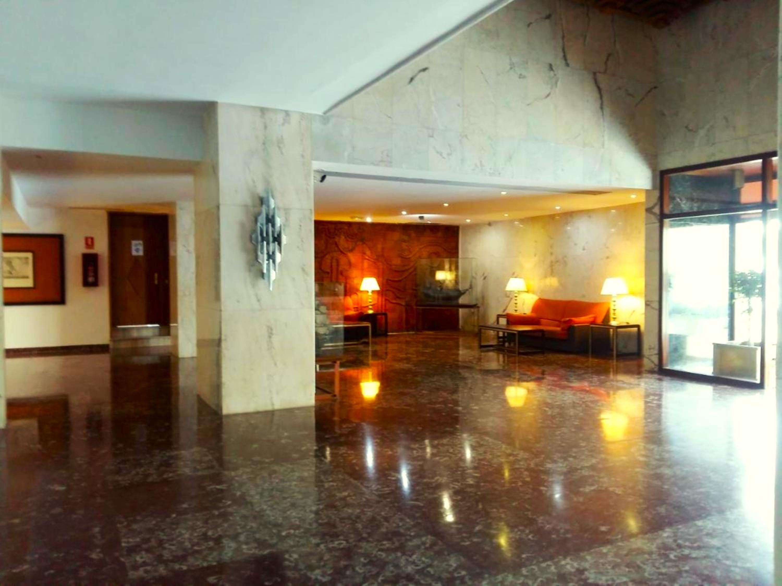 SANTA CLARA Modern & Exclusive Seafront Apartment