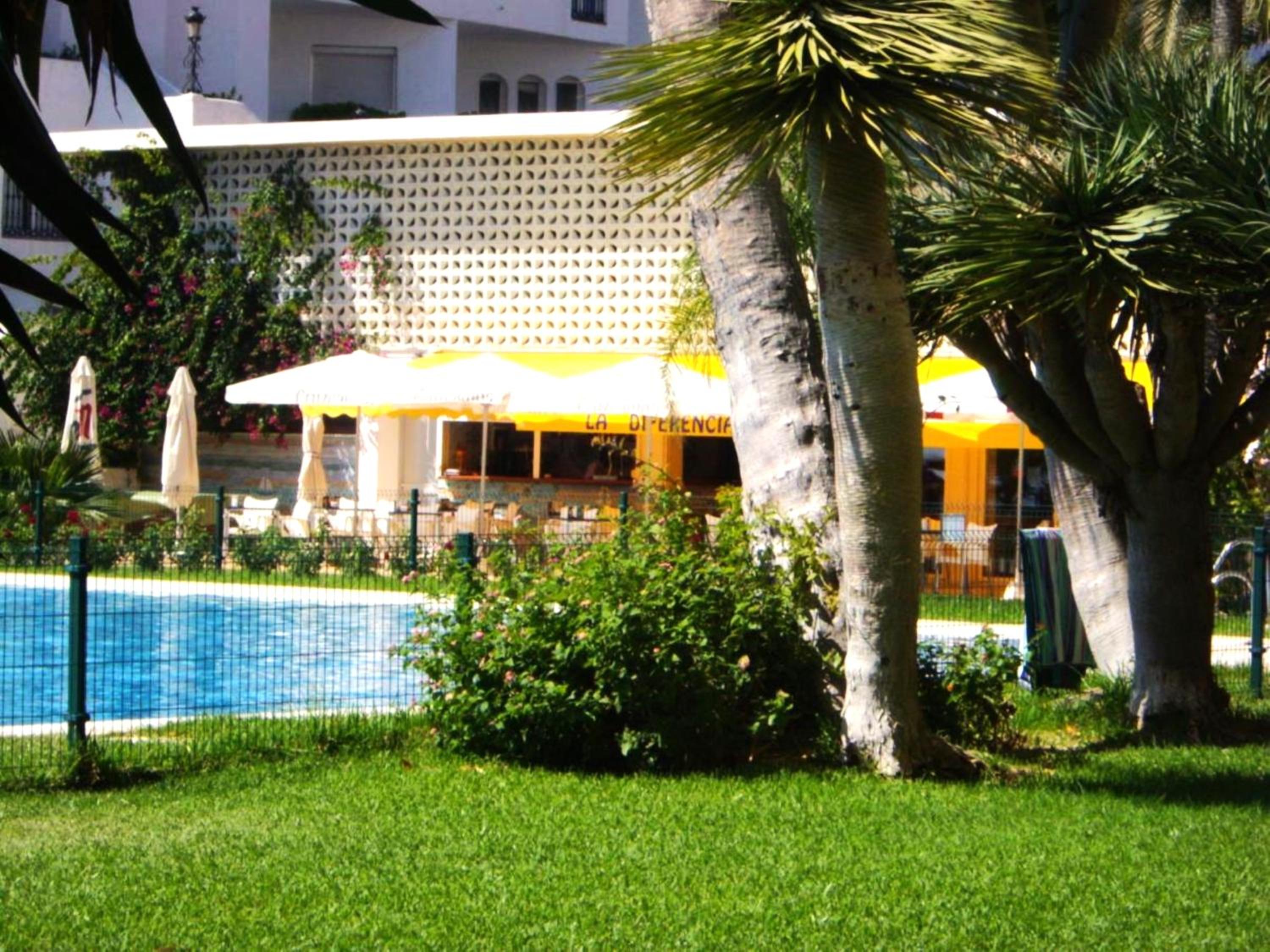 SANTA CLARA Modern & Exclusive Seafront Apartment