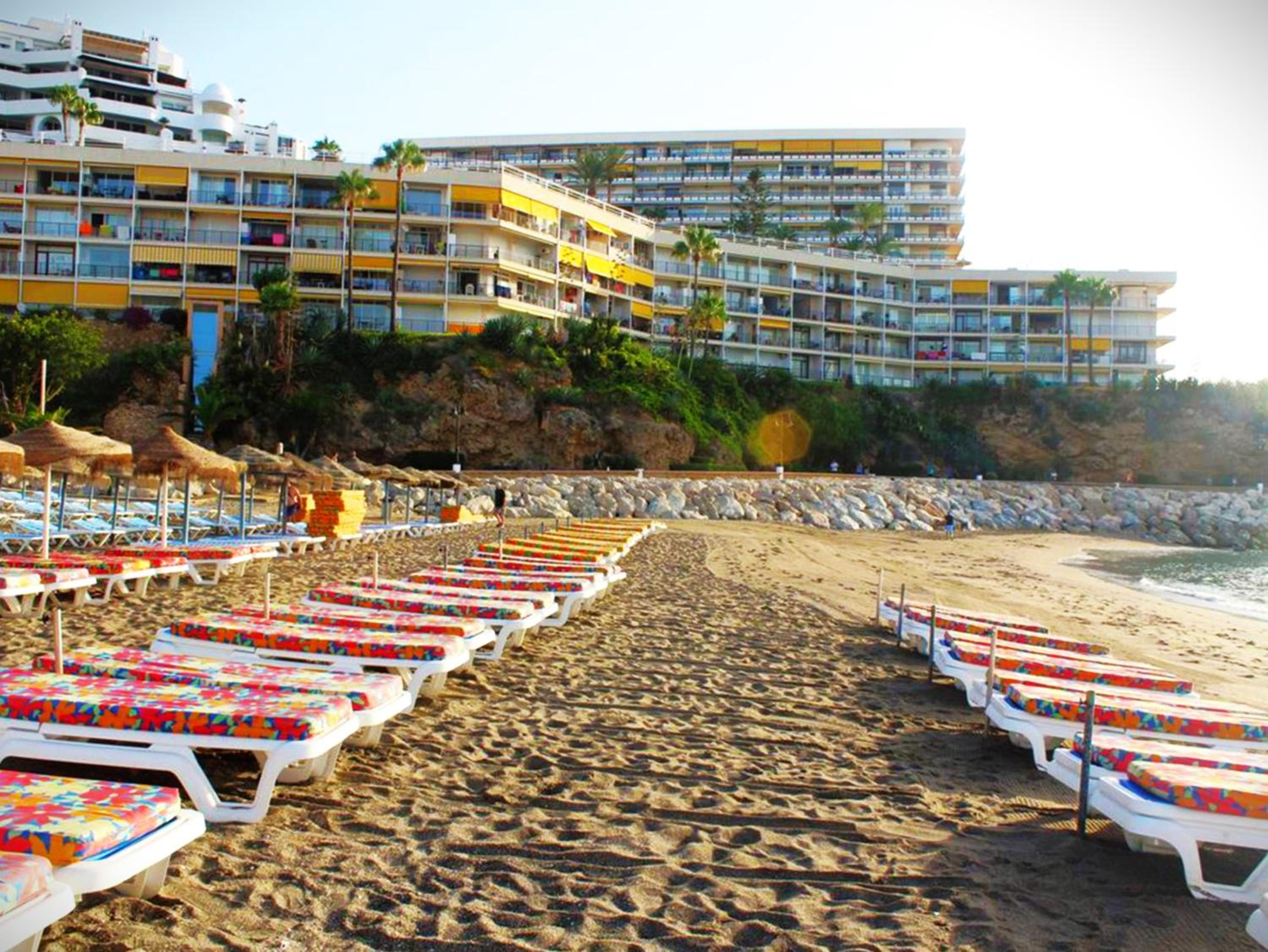 SANTA CLARA Modern & Exclusive Seafront Apartment
