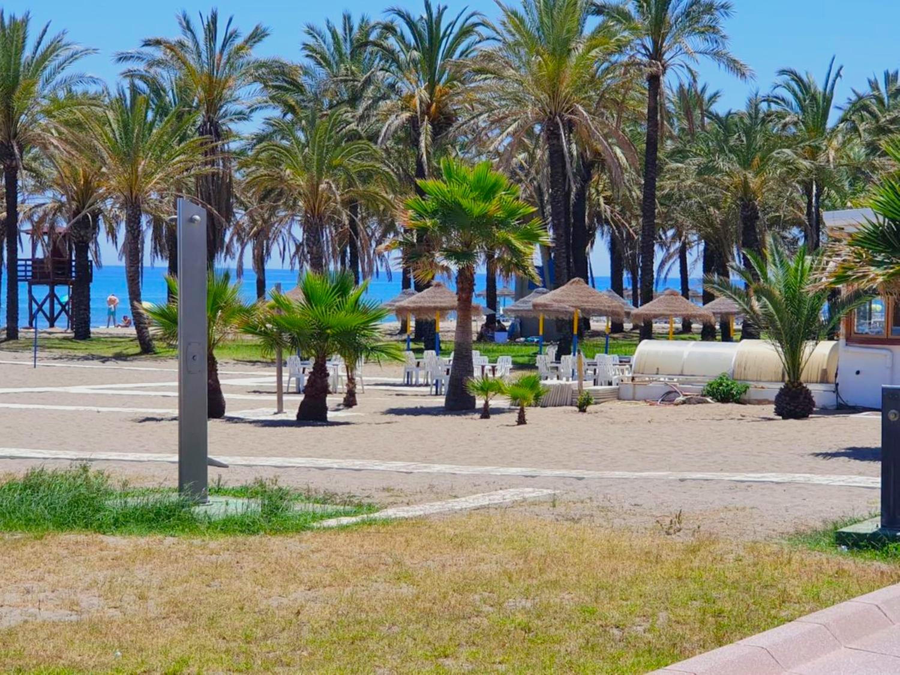 SANTA CLARA Modern & Exclusive Seafront Apartment