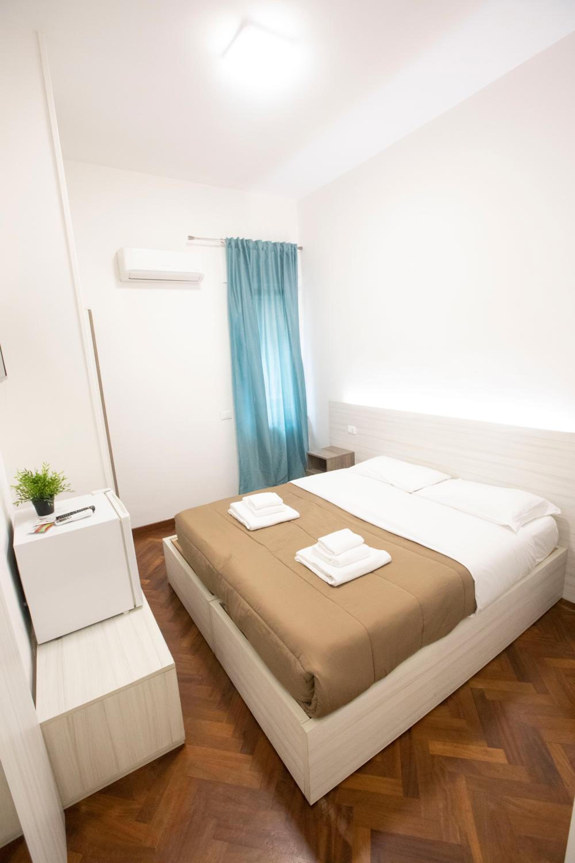 Hall inn B&B in Naples