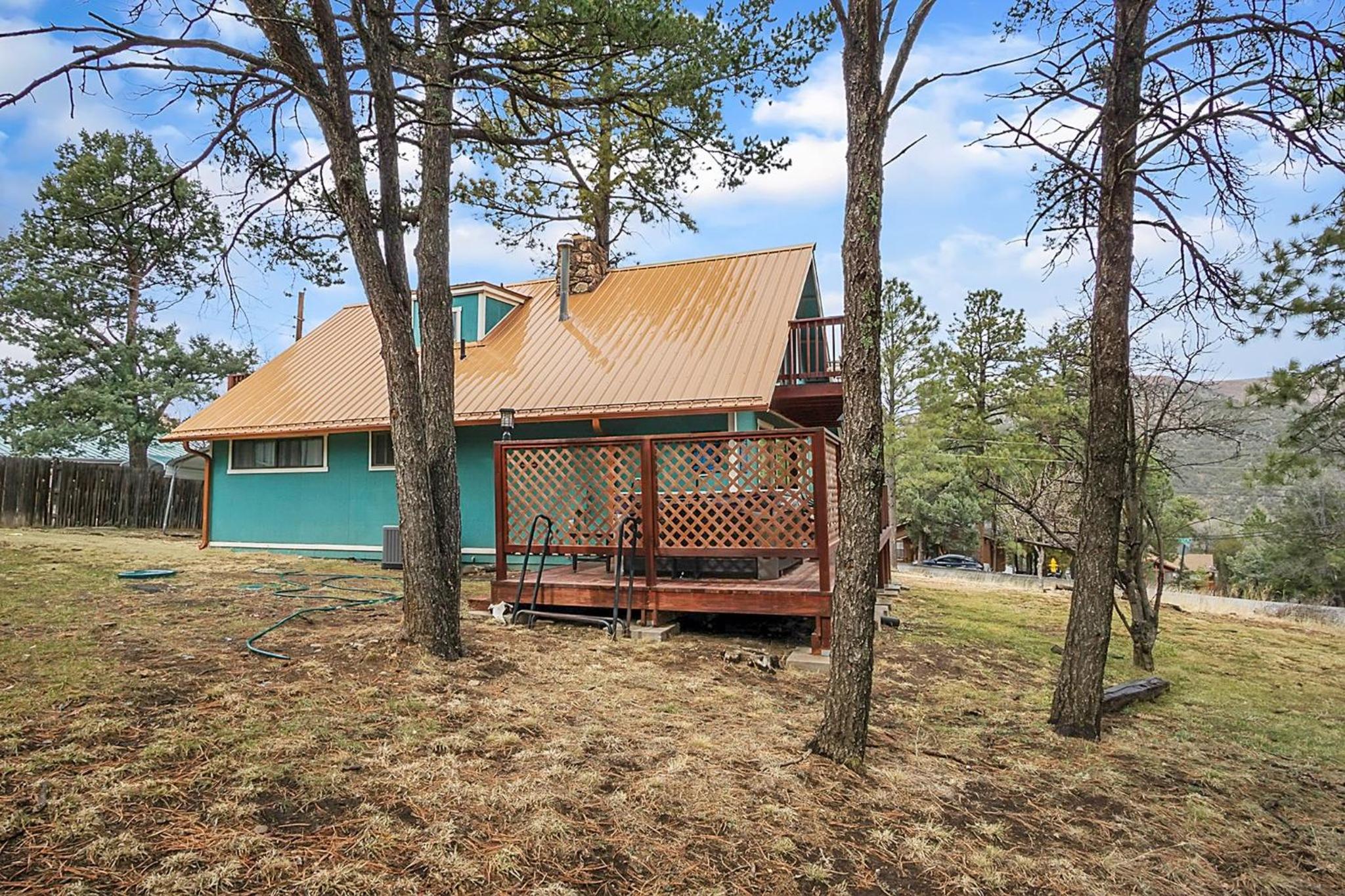 Hummingbird Haven - Charming Ruidoso Retreat view 4