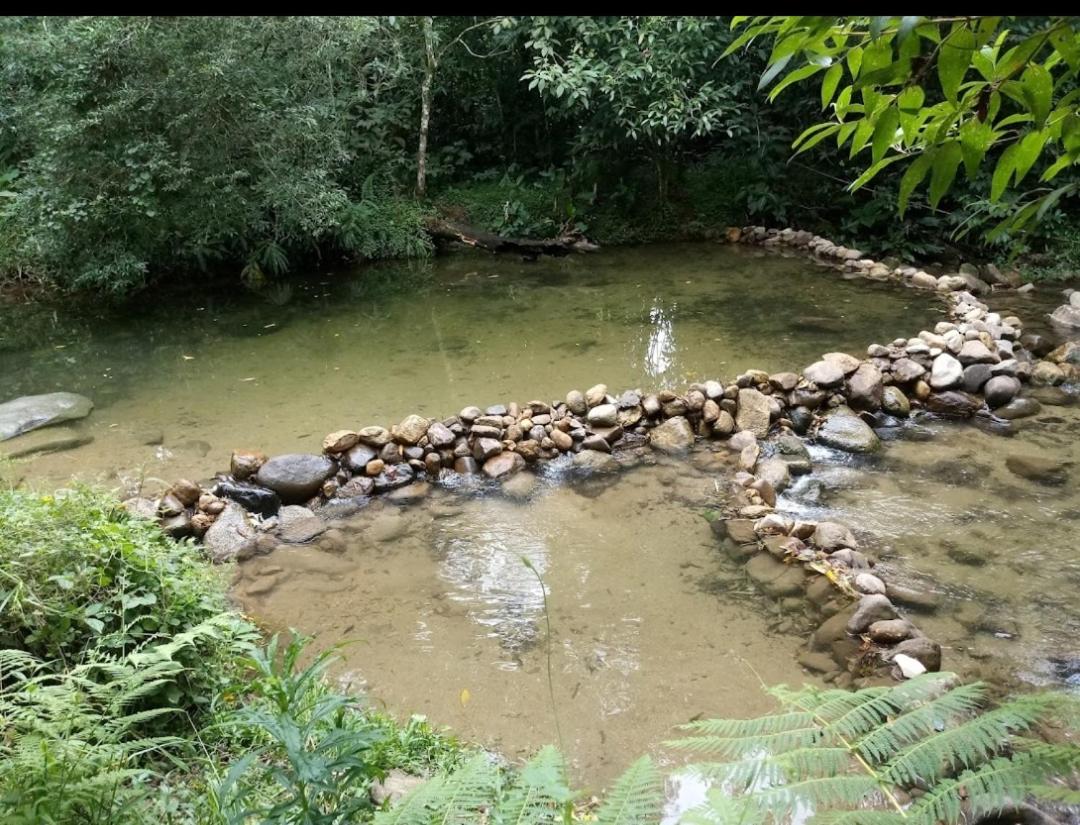 Casa com Jacuzzy aquecida e Piscina, próxima a praia ideal para famílias e casais