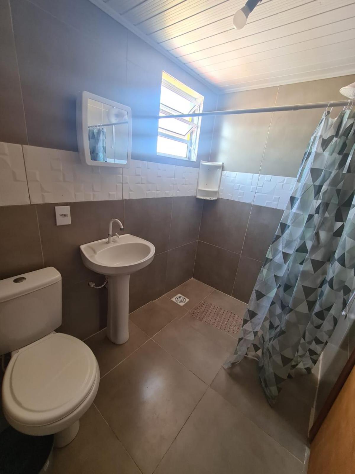 Recanto das Pedras- Casa Pedra Ardósia - Com vista para o mar