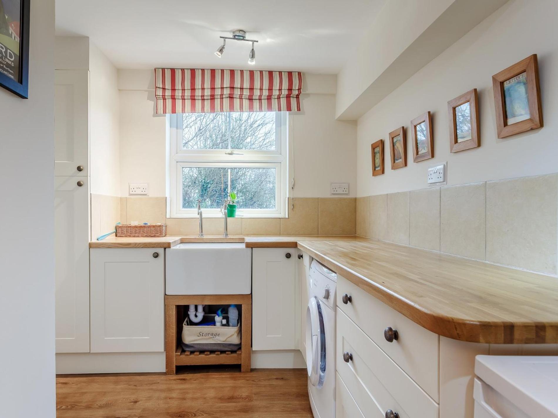 3 Bed in Bideford HAVEB view 4