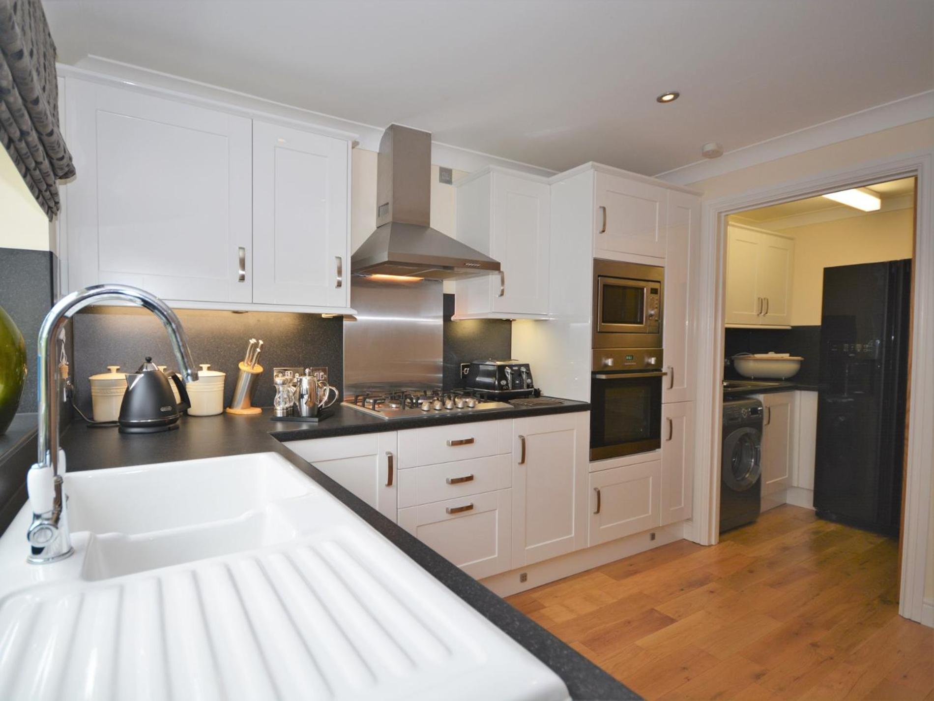 4 Bed in Bideford oc-nilga view 4