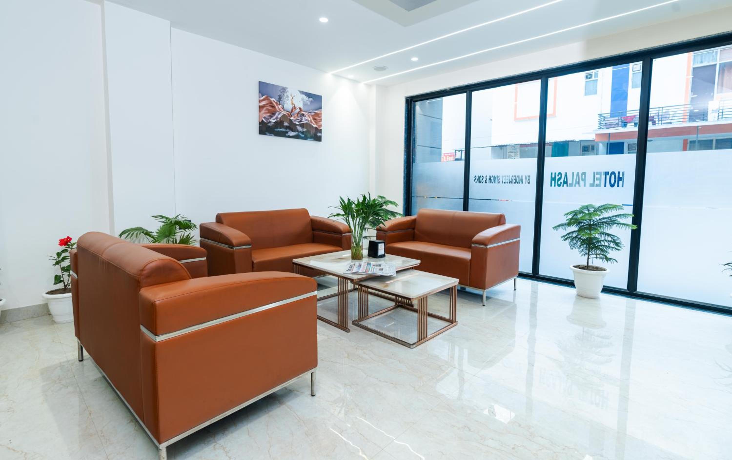 Hotel Palash view 2