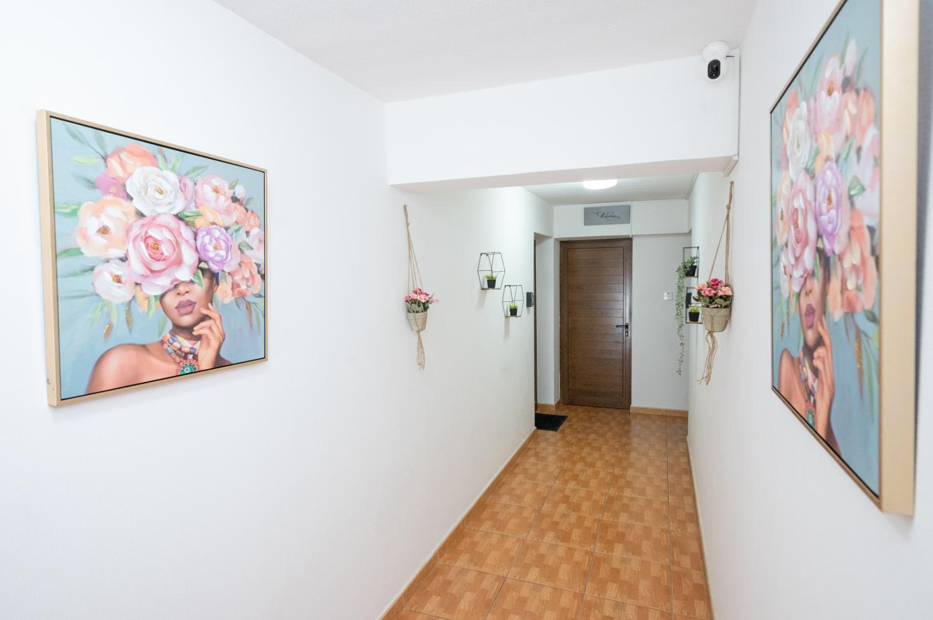 Napa Centrale Suites