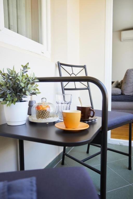 Apartment MADRAL