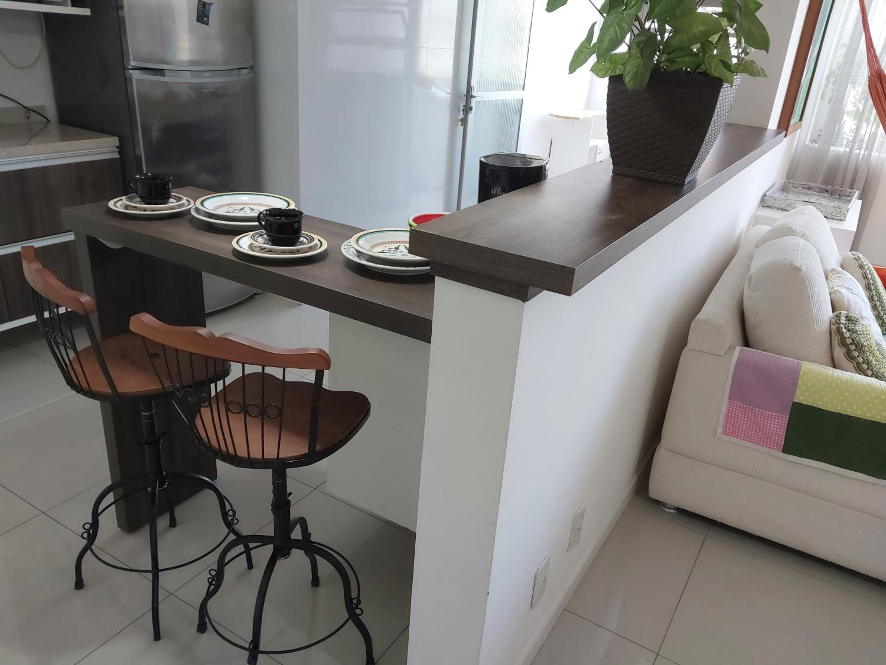 Melhor custo benefício no centro 4 pessoas, 2Q, ar, garagem, cozinha completa
