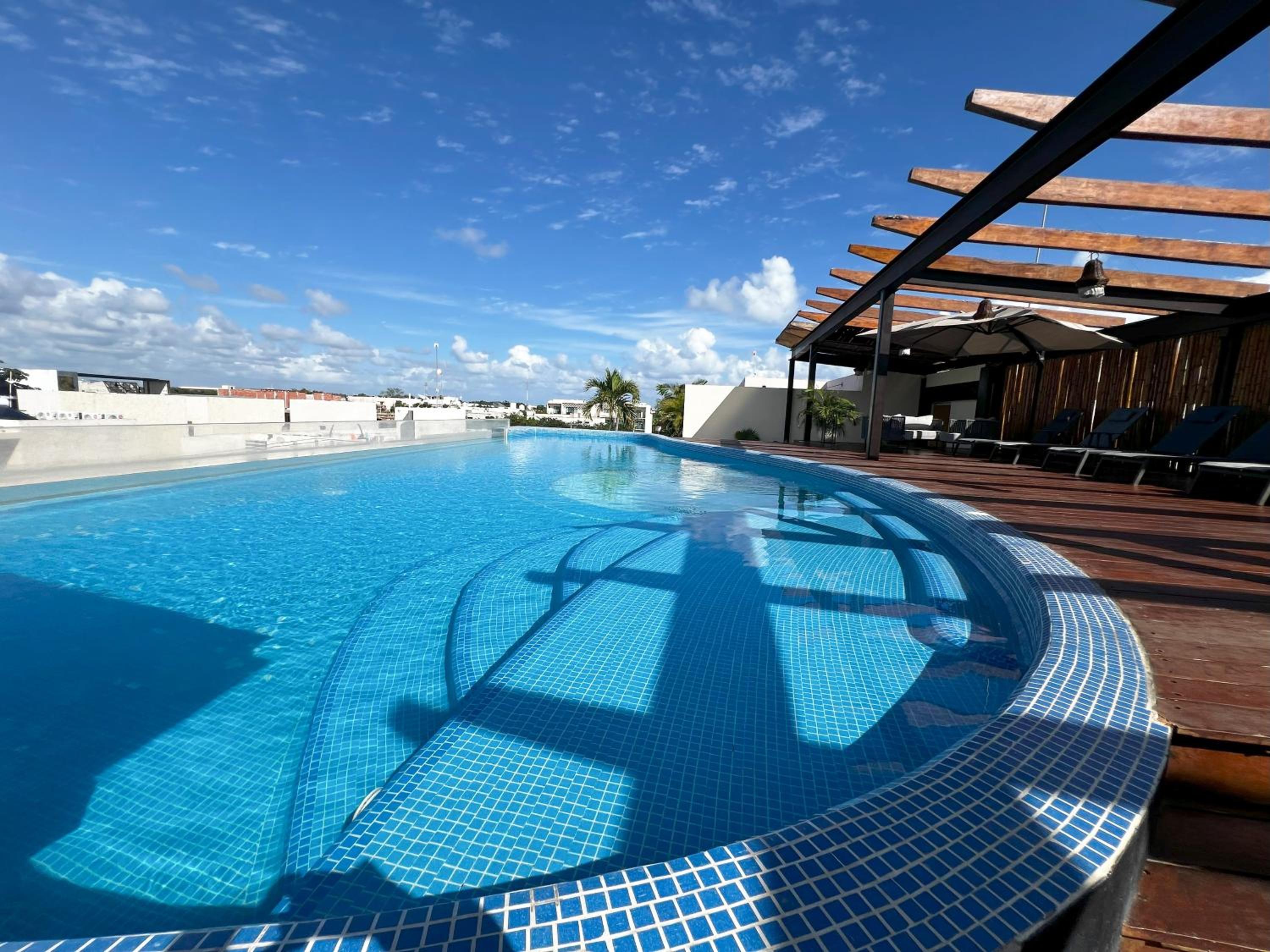 Boho estudio, piscina y terraza privada